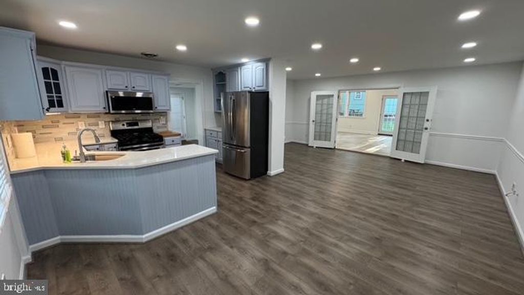 Photo of 5313 Nutting Drive, SPRINGFIELD, VA 22151 (MLS # VAFX2306128)