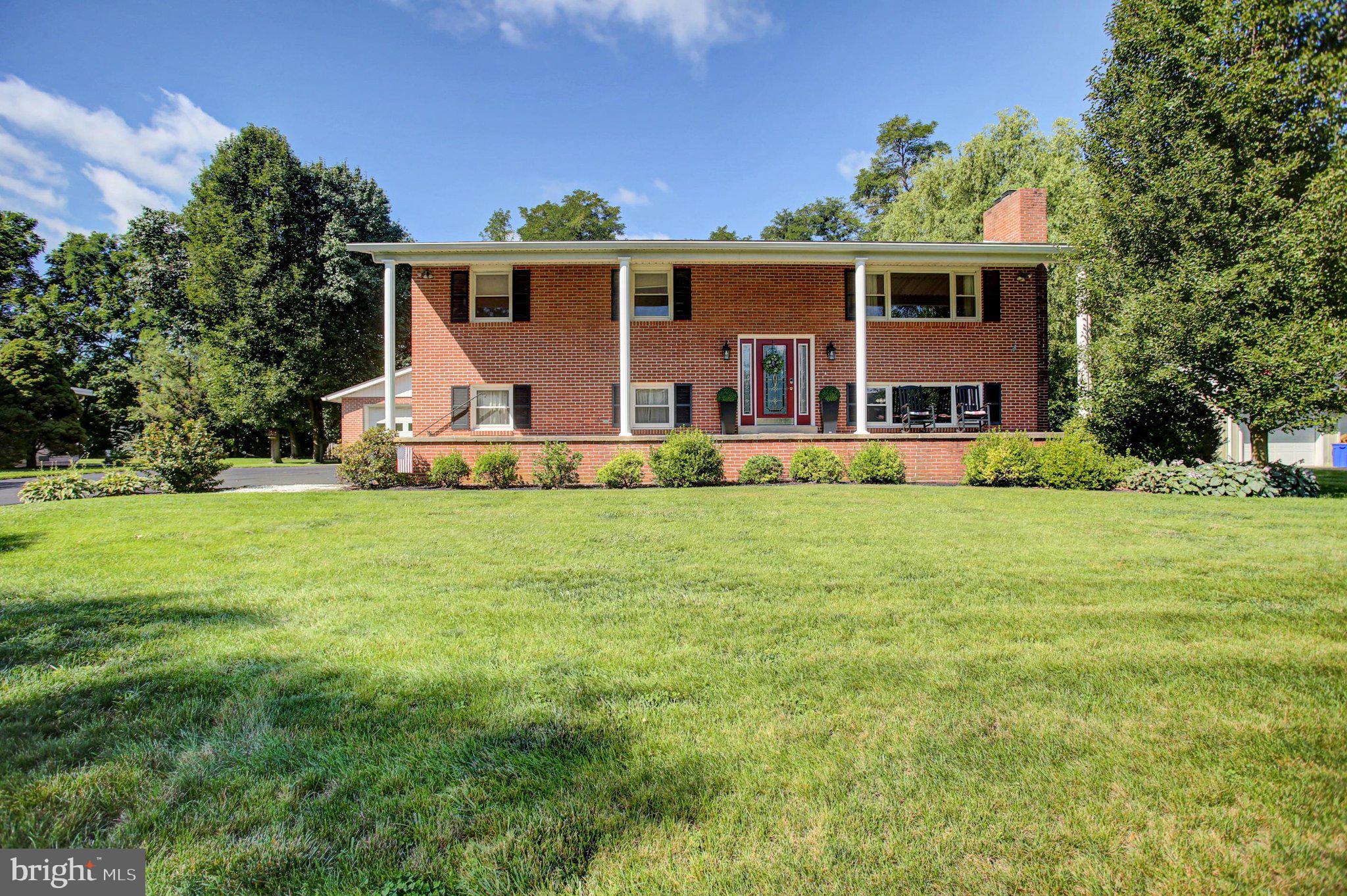 124 PARK PLACE W