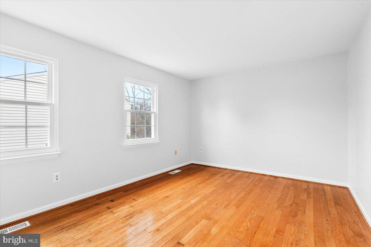 FLOWER HILL - Residential