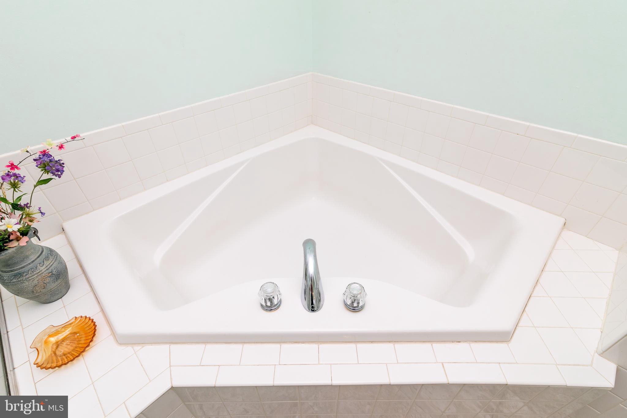 WOOD CREEK GOLF COMM - Residential