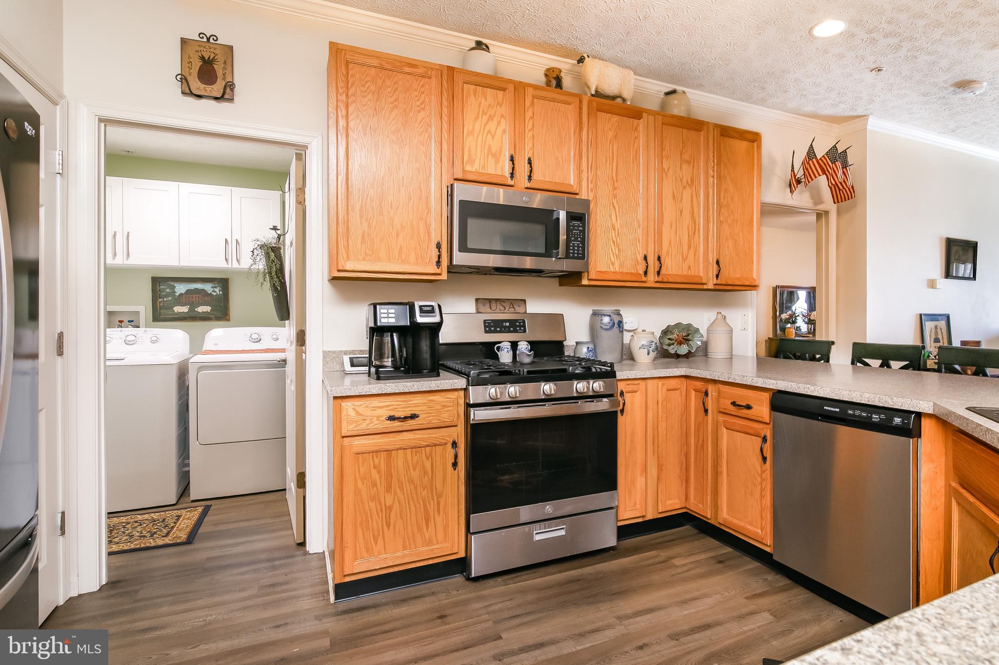 WOOD CREEK GOLF COMM - Residential