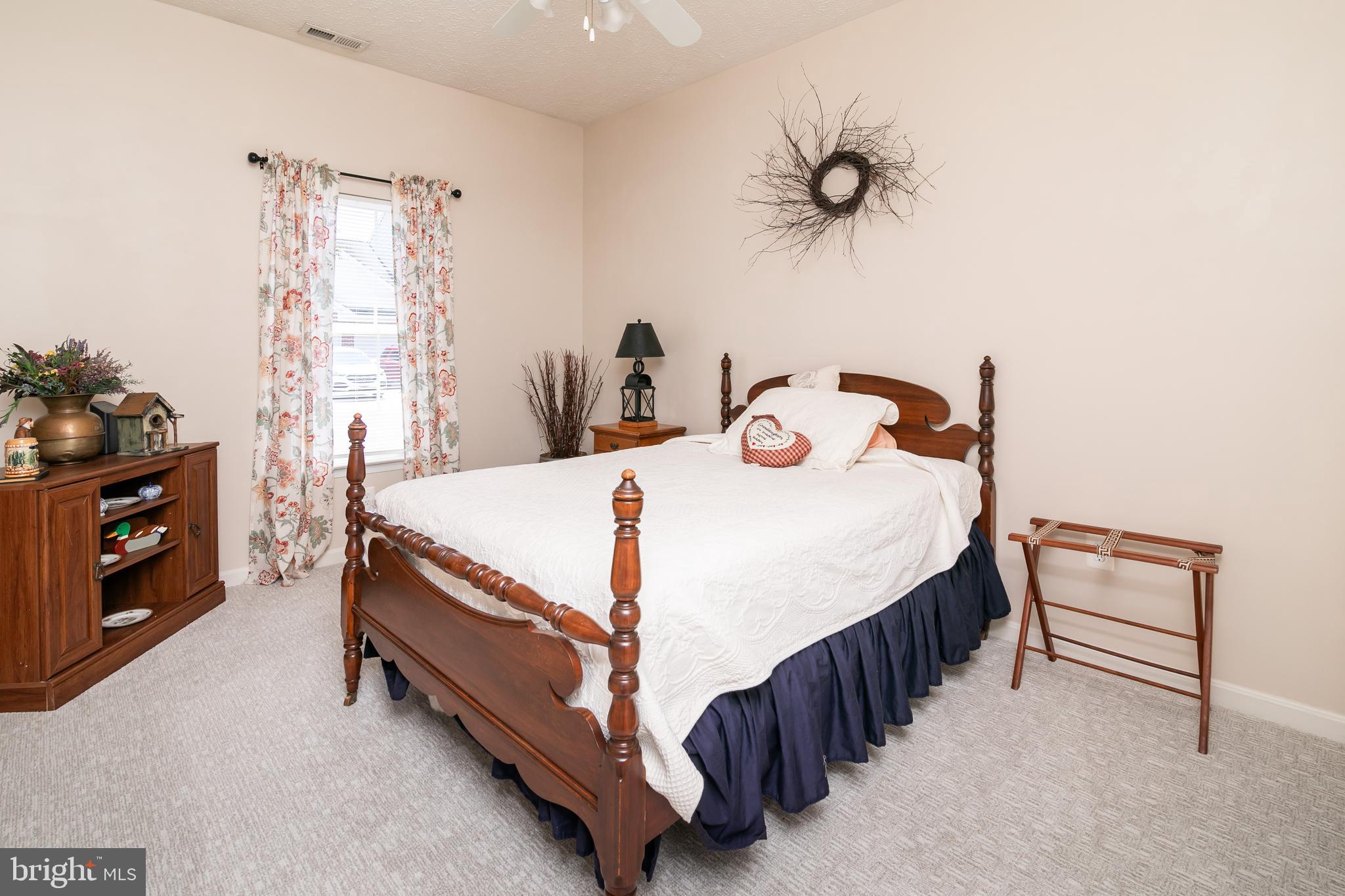 WOOD CREEK GOLF COMM - Residential