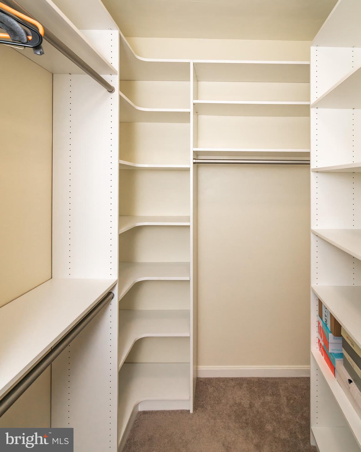 WOOD CREEK GOLF COMM - Residential