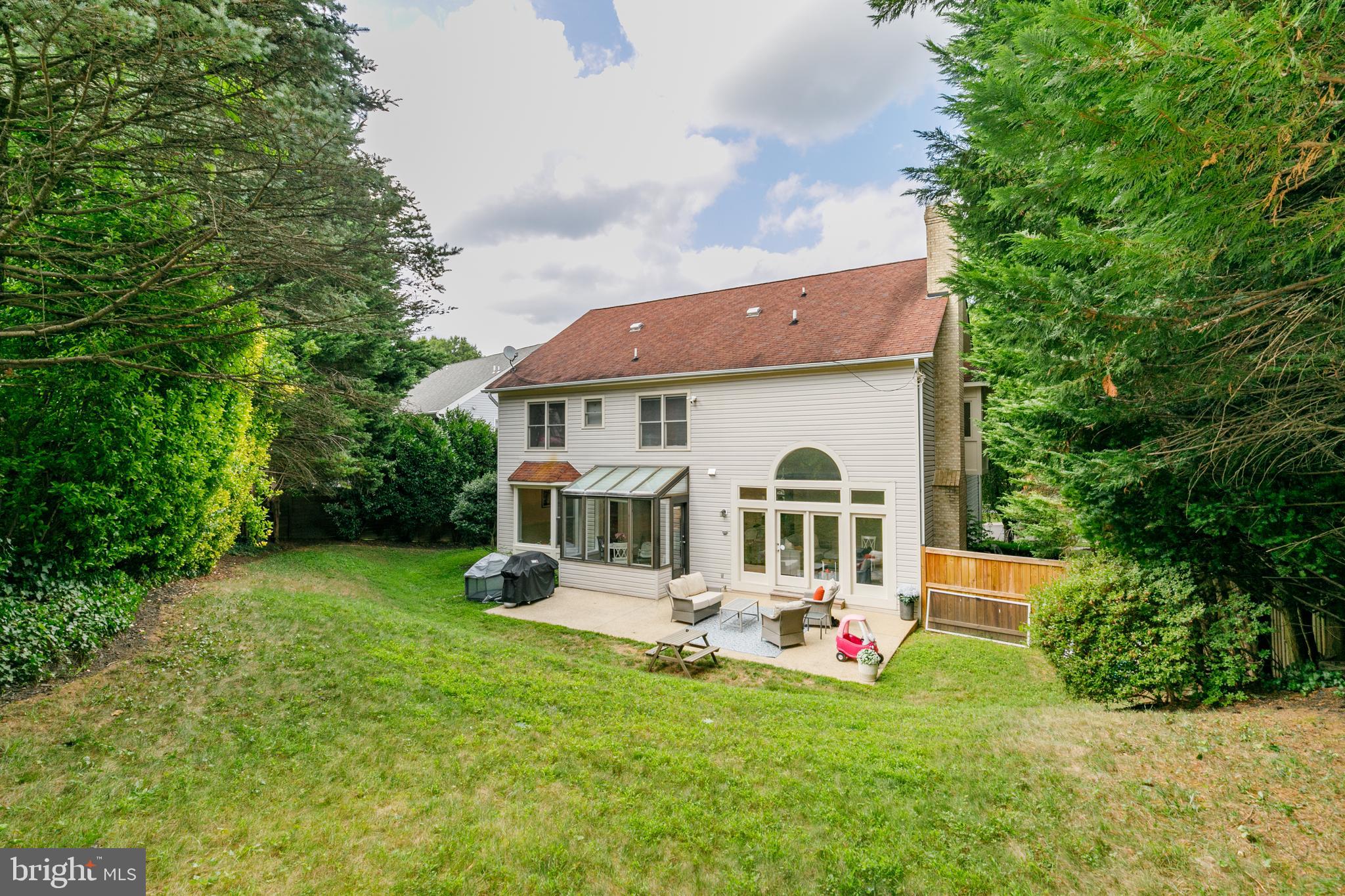 ALTA VISTA - Residential Lease