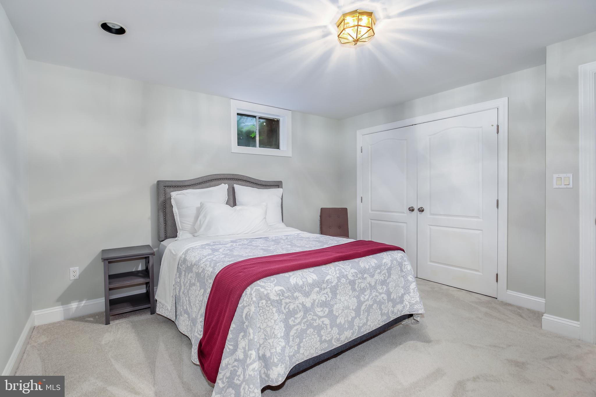 ALTA VISTA - Residential Lease