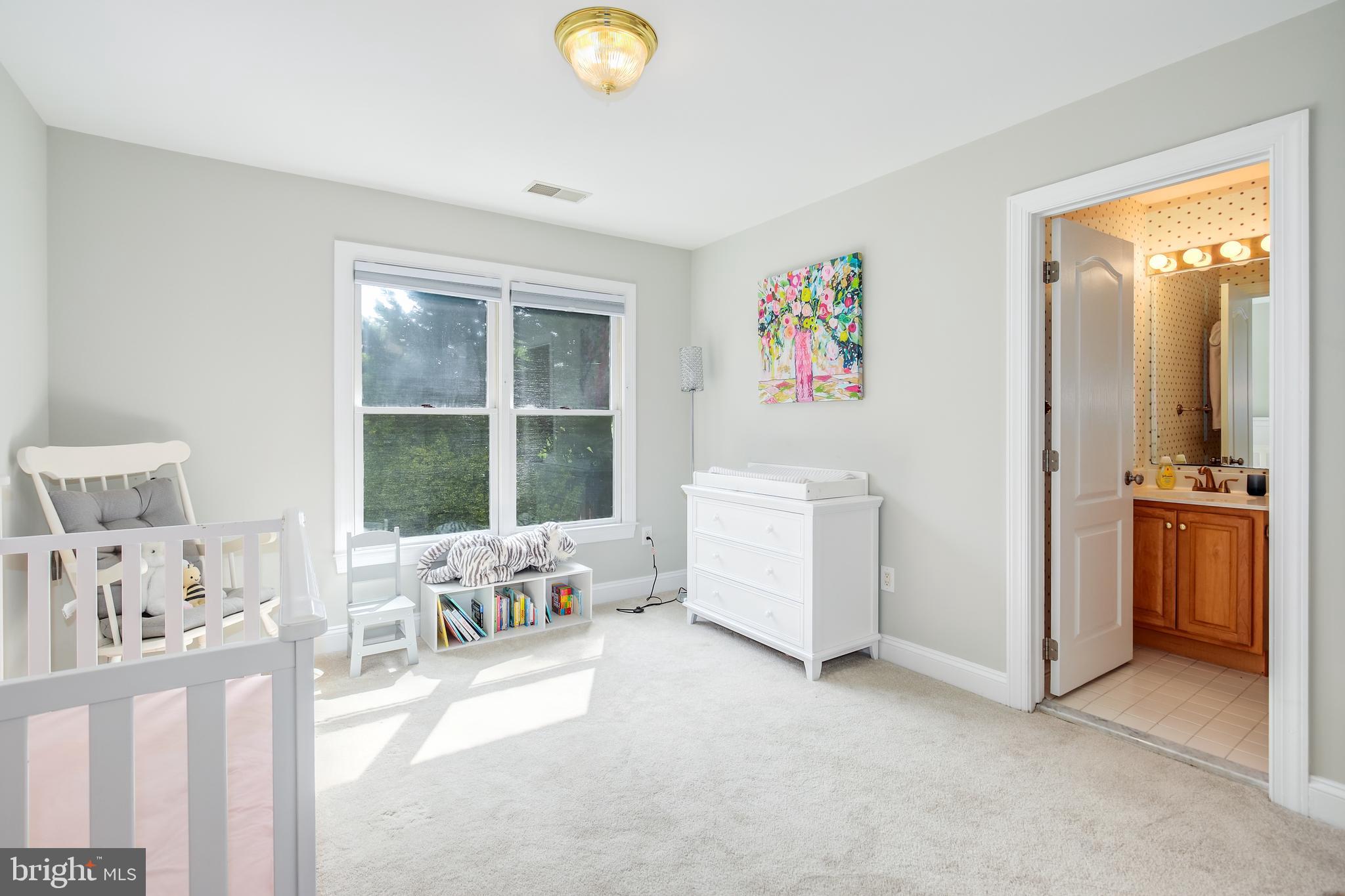 ALTA VISTA - Residential Lease