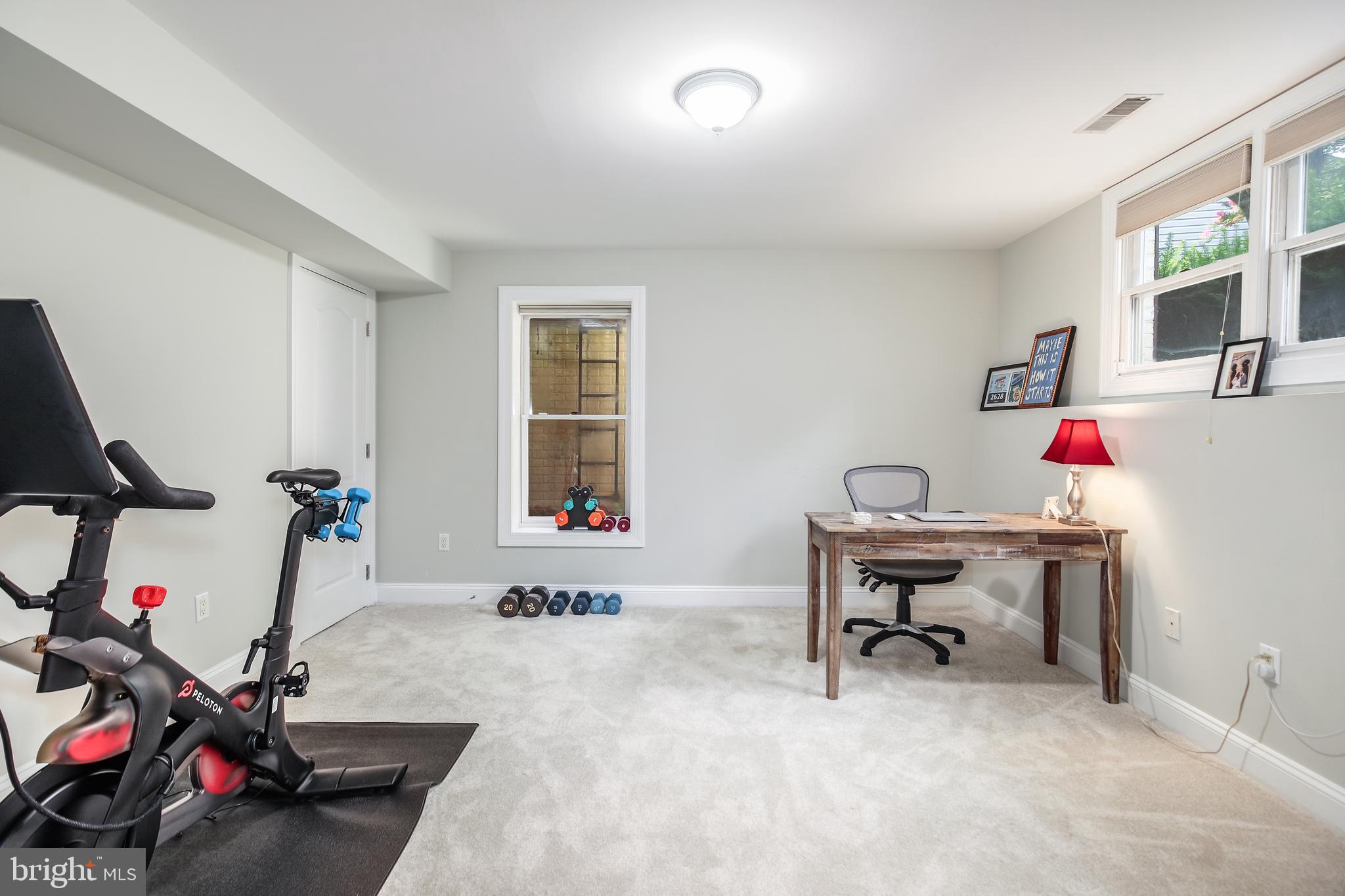 ALTA VISTA - Residential Lease