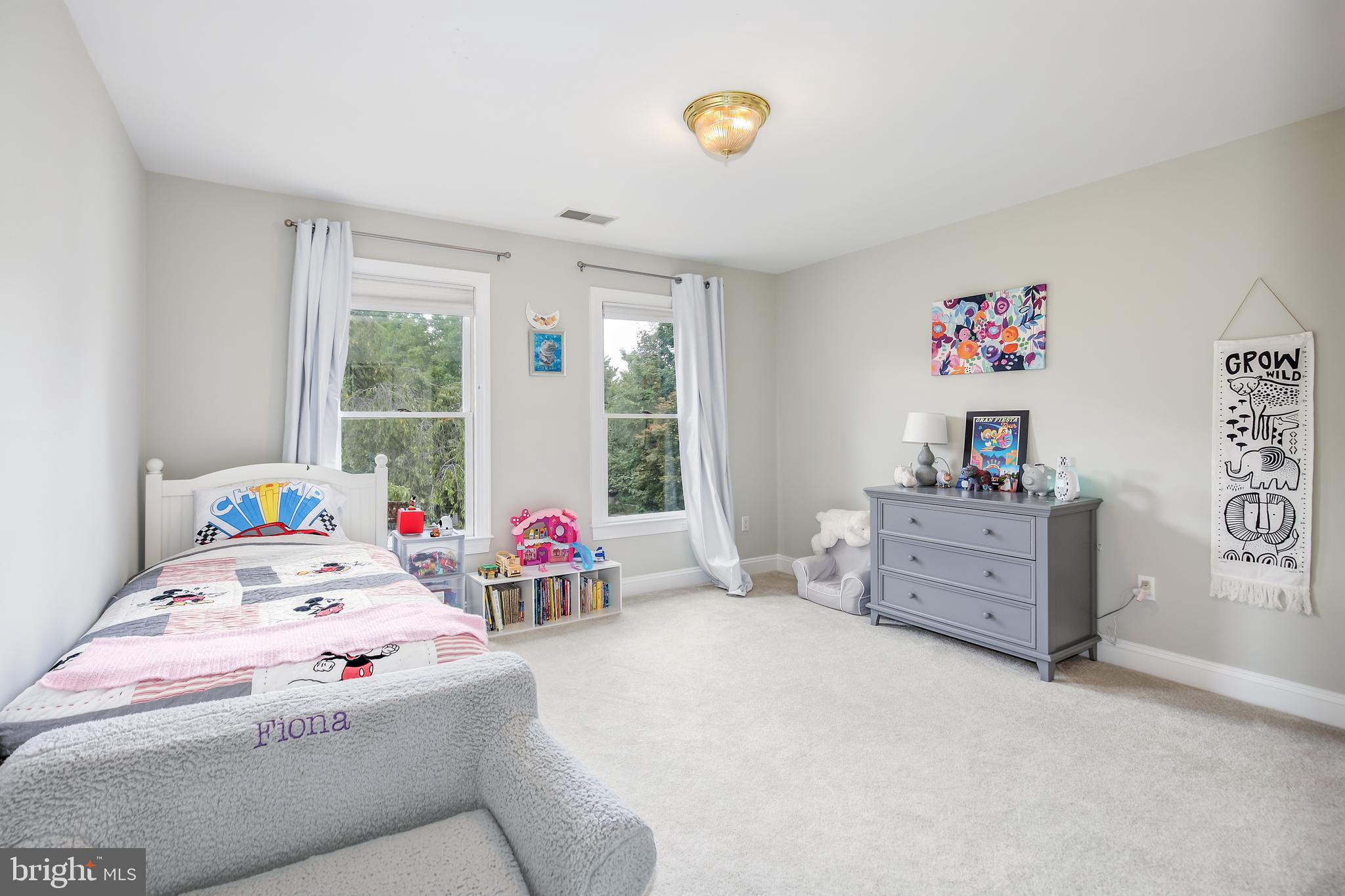 ALTA VISTA - Residential Lease