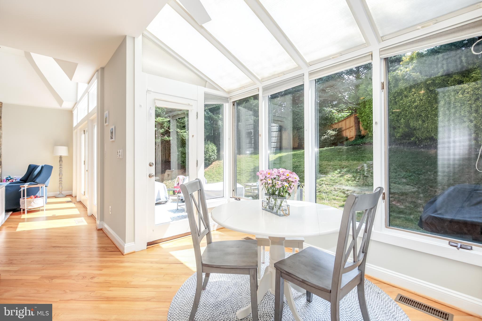 ALTA VISTA - Residential Lease