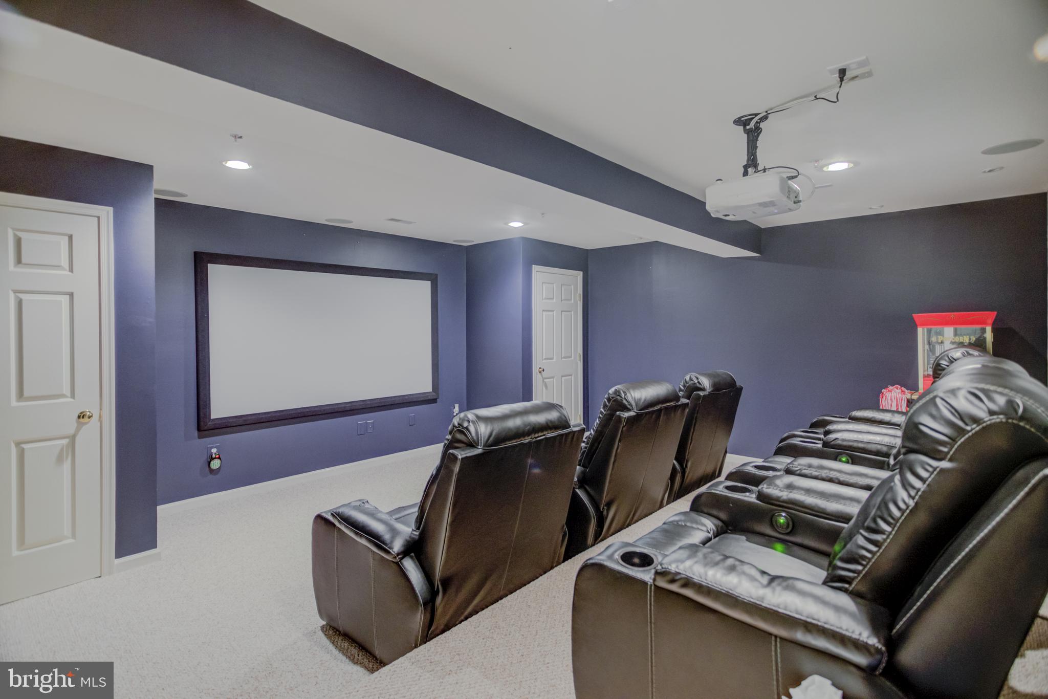 WOODYARD ESTATES - Residential