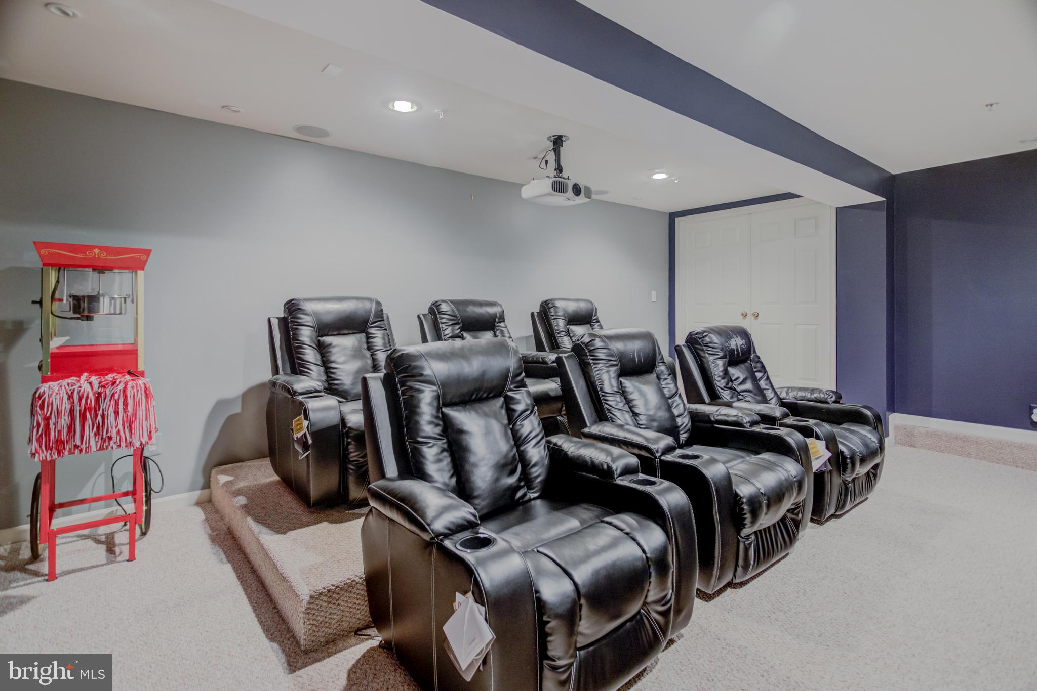 WOODYARD ESTATES - Residential