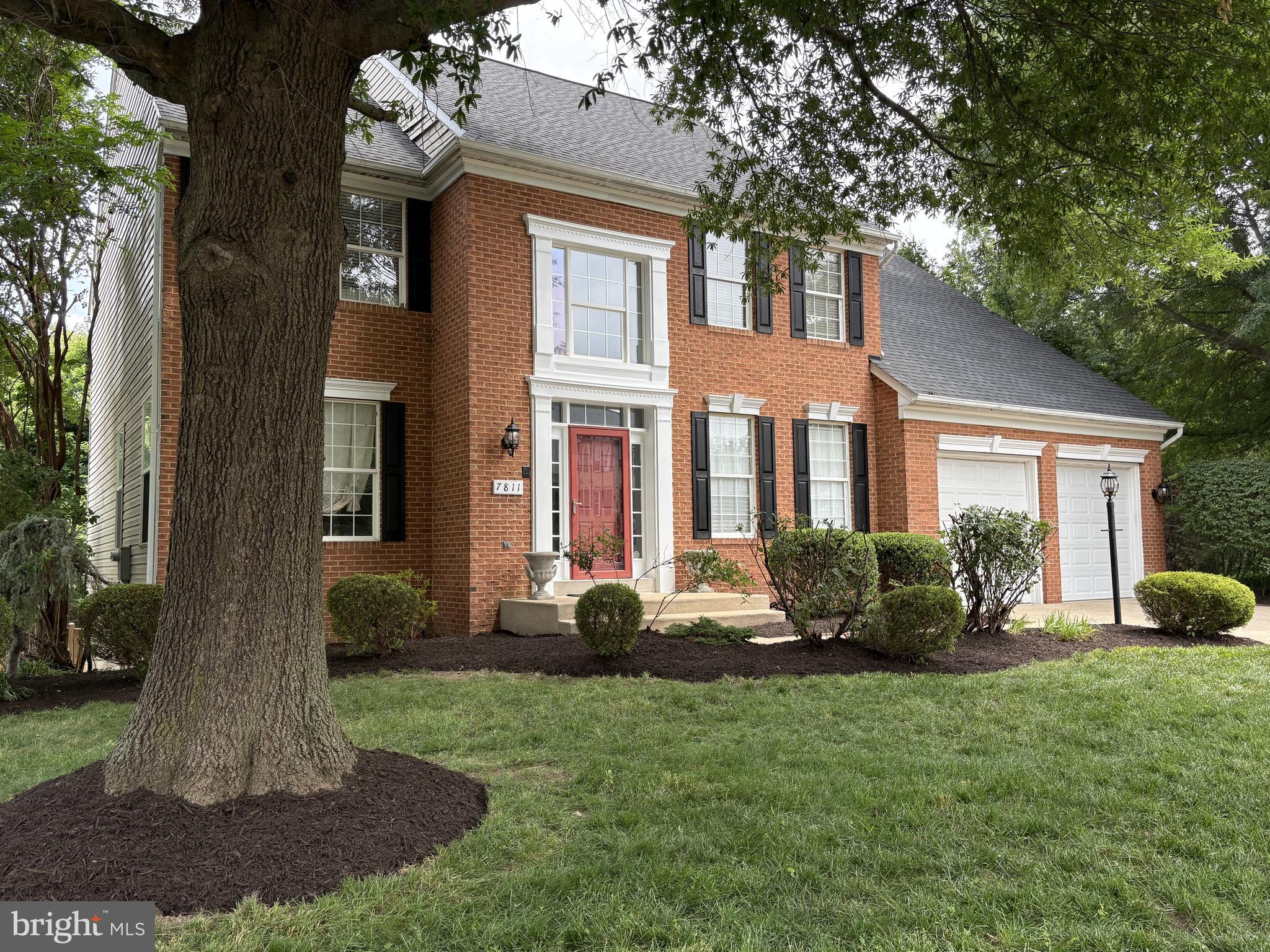 7811 THORNFIELD COURT