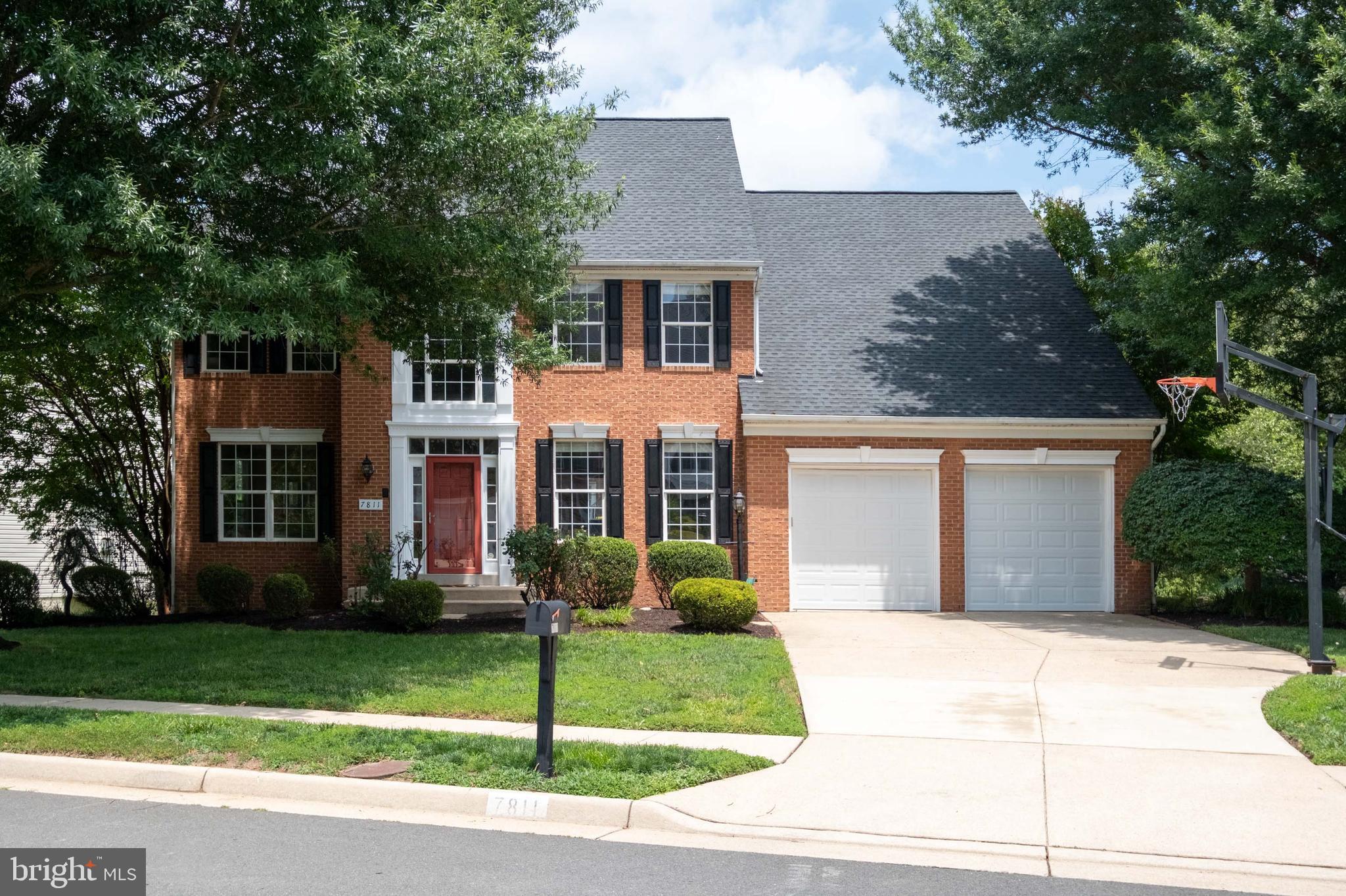 7811 THORNFIELD COURT