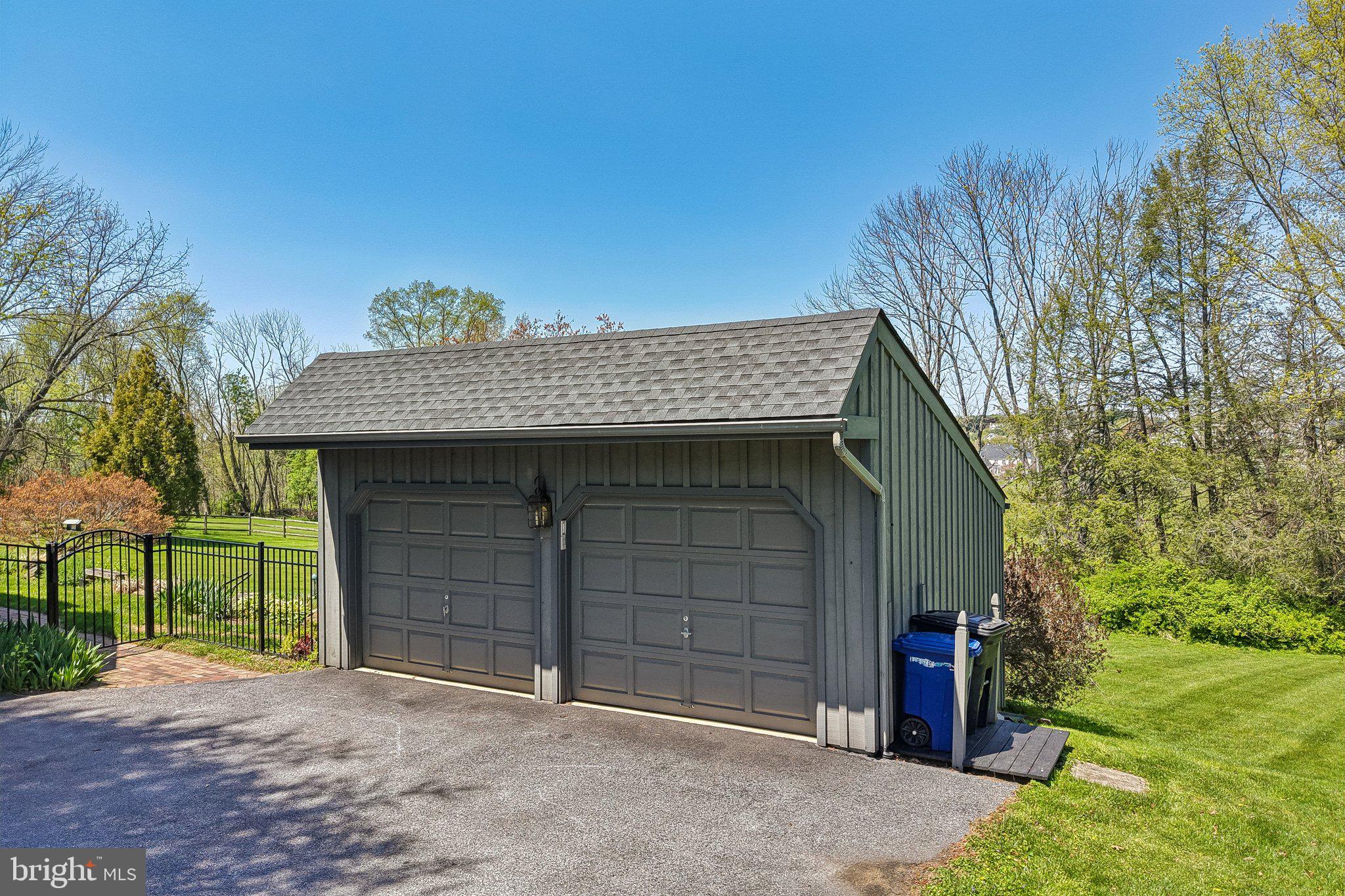 RADLEY RUN - Residential