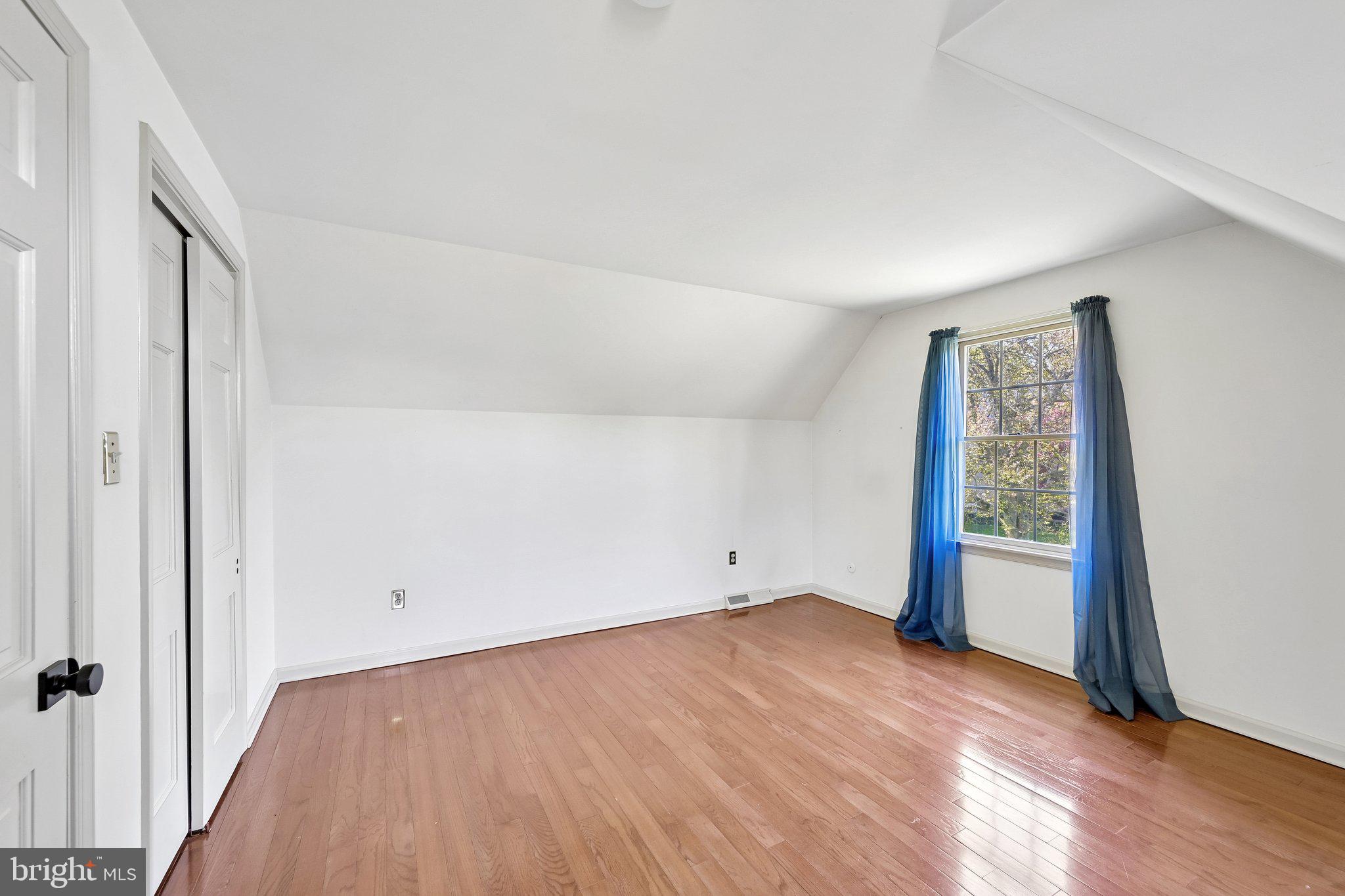 RADLEY RUN - Residential