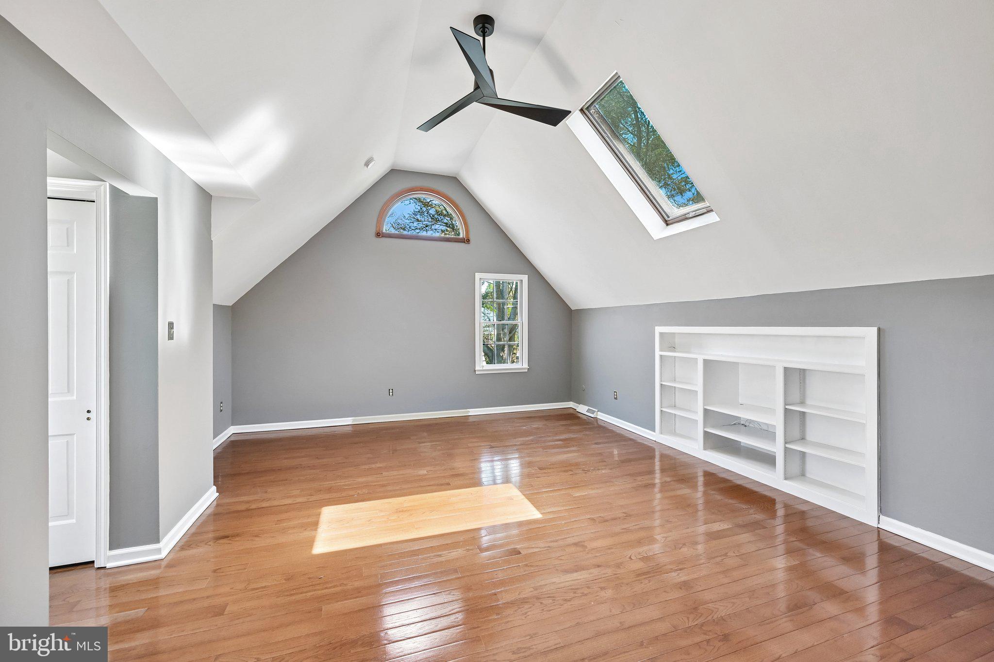 RADLEY RUN - Residential