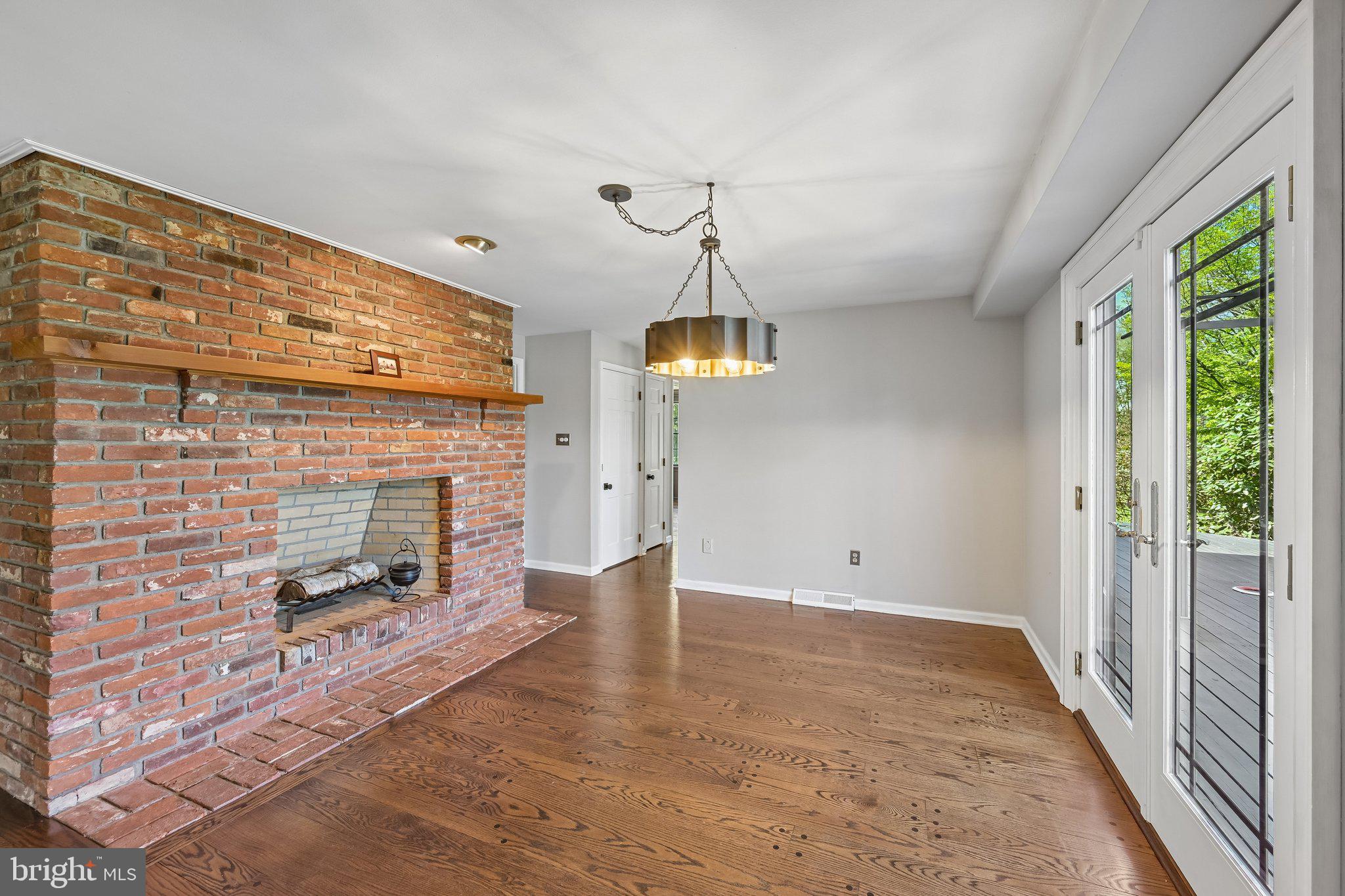 RADLEY RUN - Residential