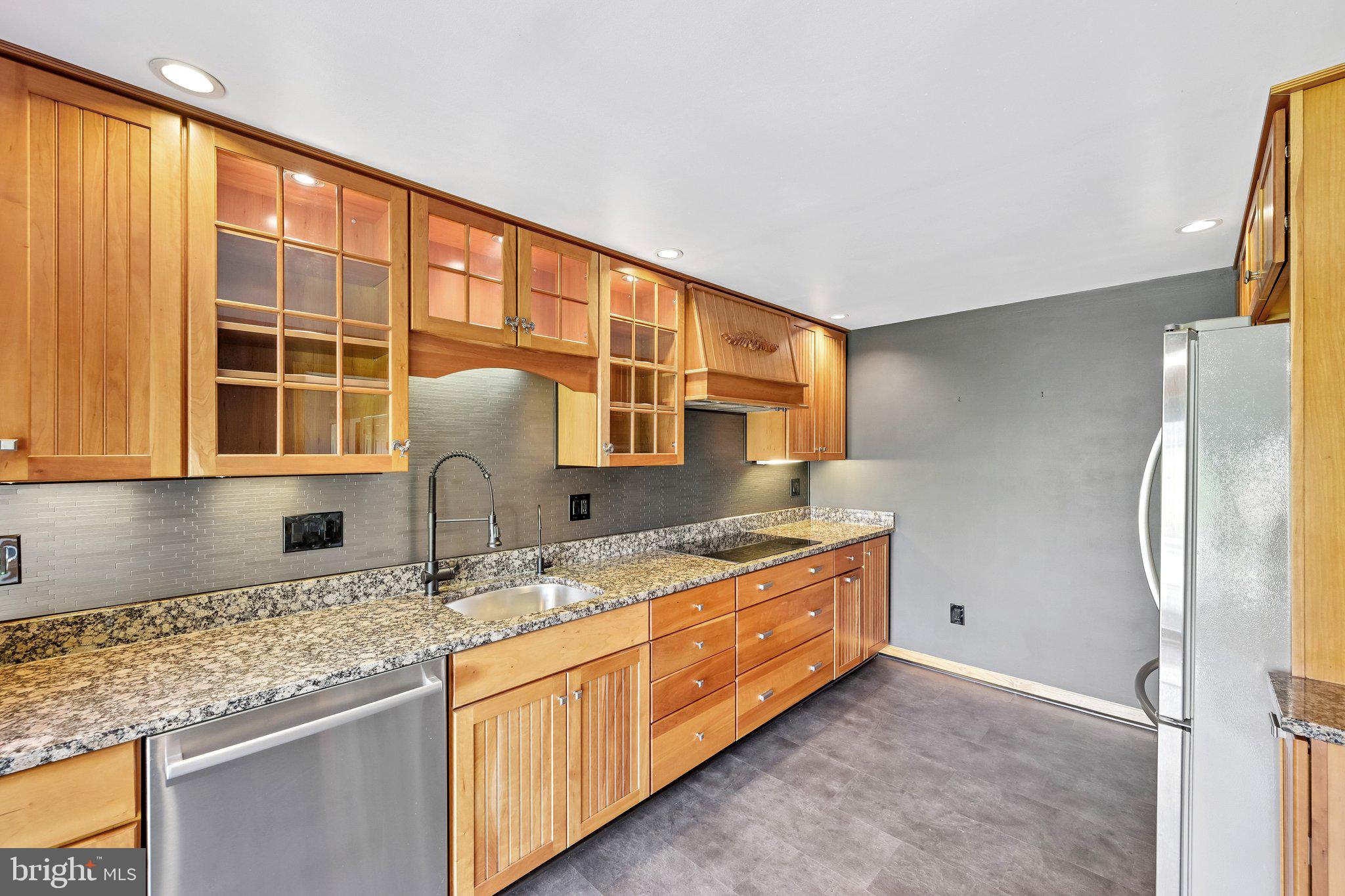 RADLEY RUN - Residential