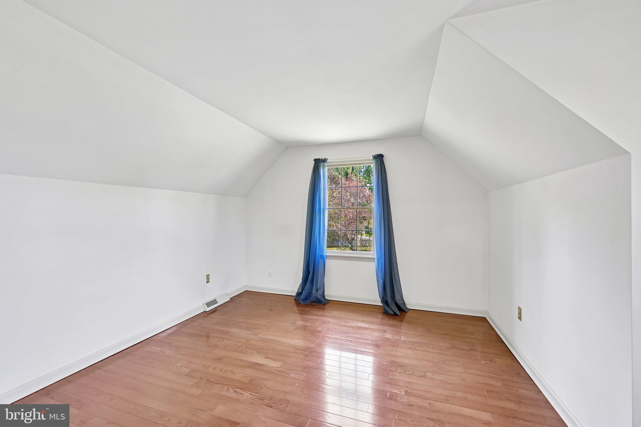 RADLEY RUN - Residential