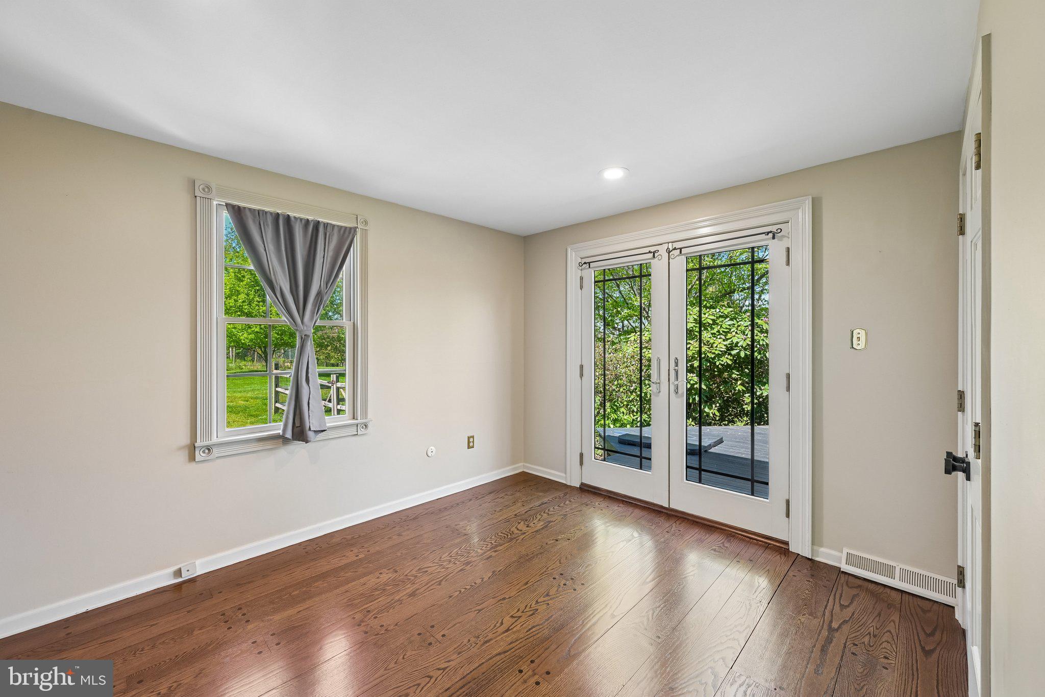 RADLEY RUN - Residential