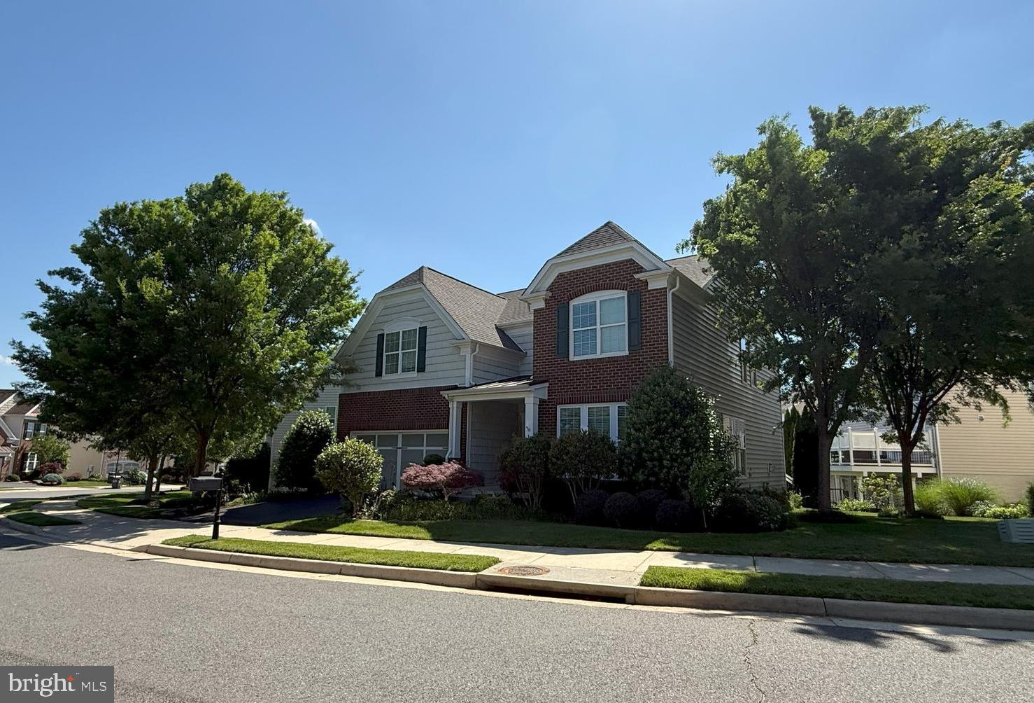 25558 TAYLOR CRESCENT DRIVE