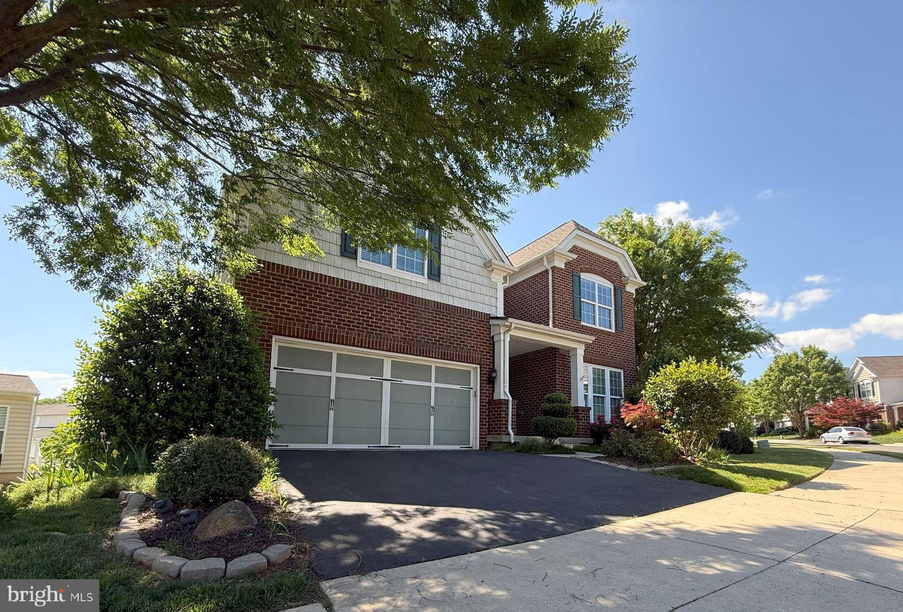 25558 TAYLOR CRESCENT DRIVE
