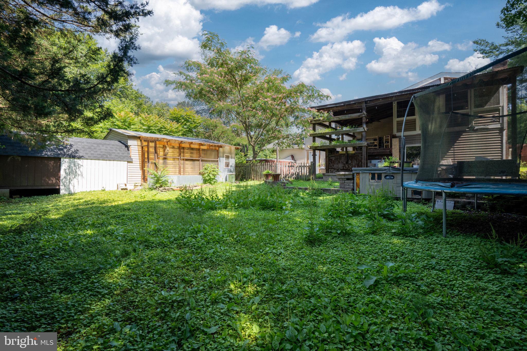 BREEZEWOOD - Residential