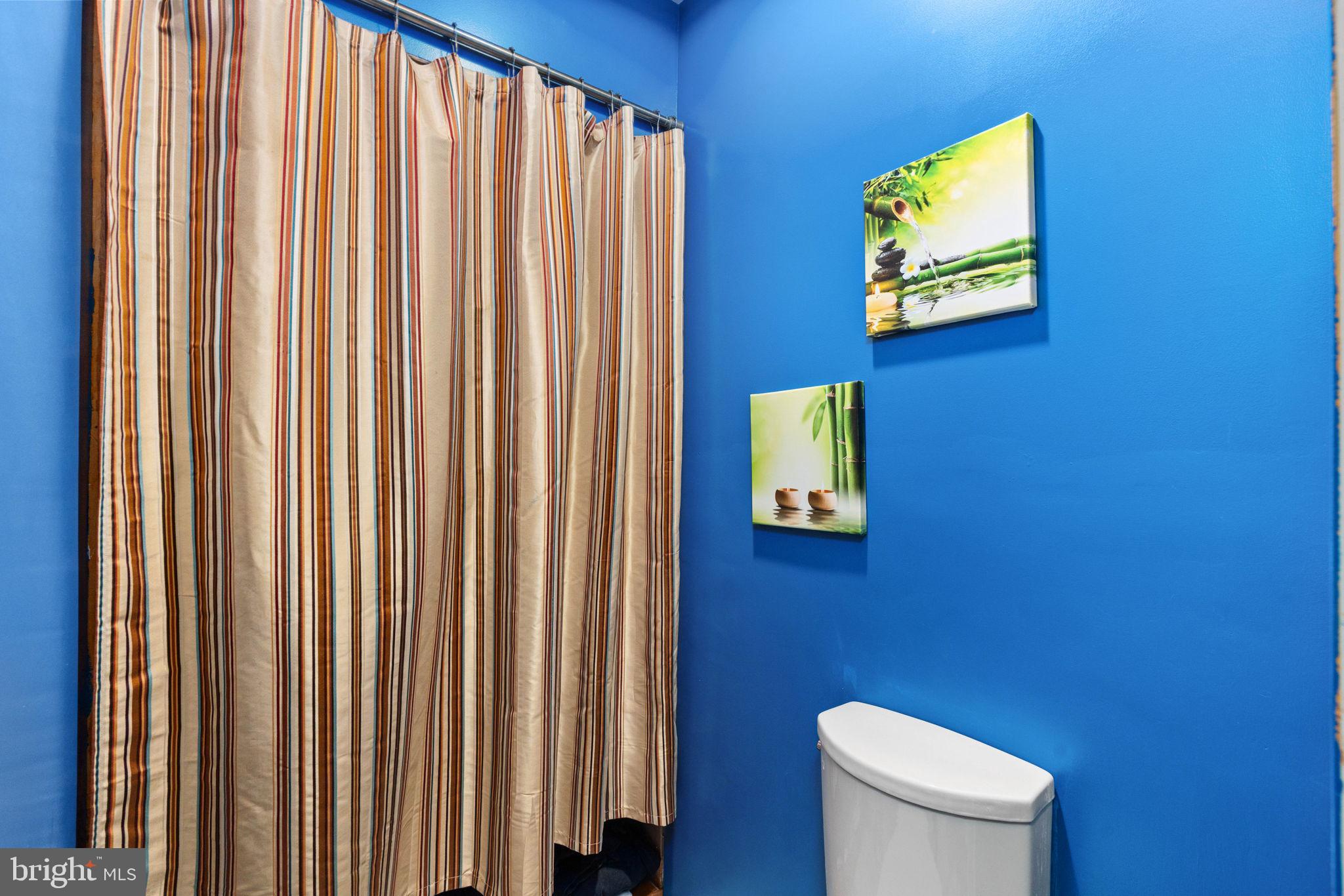 BREEZEWOOD - Residential