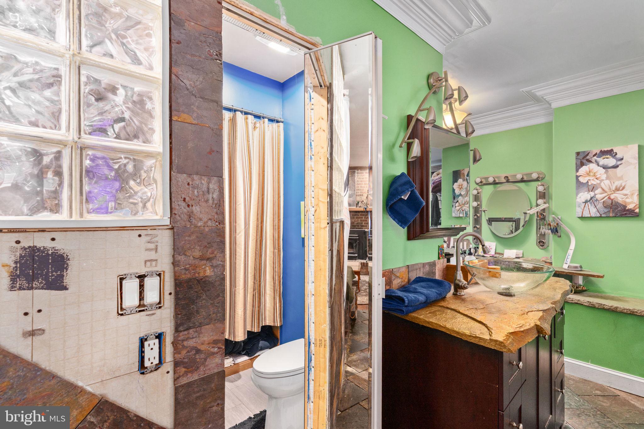 BREEZEWOOD - Residential