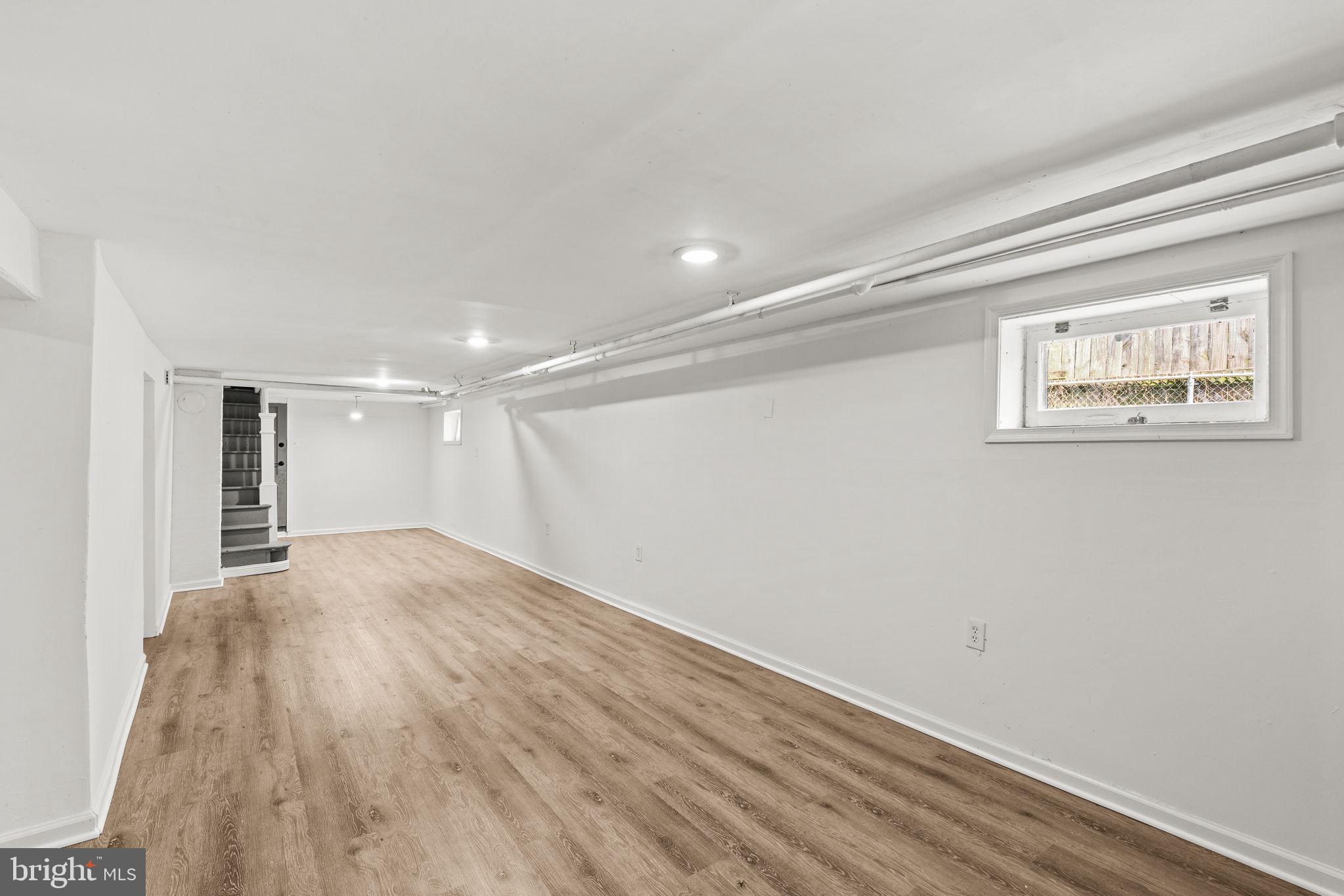 BROOKLYN - Residential