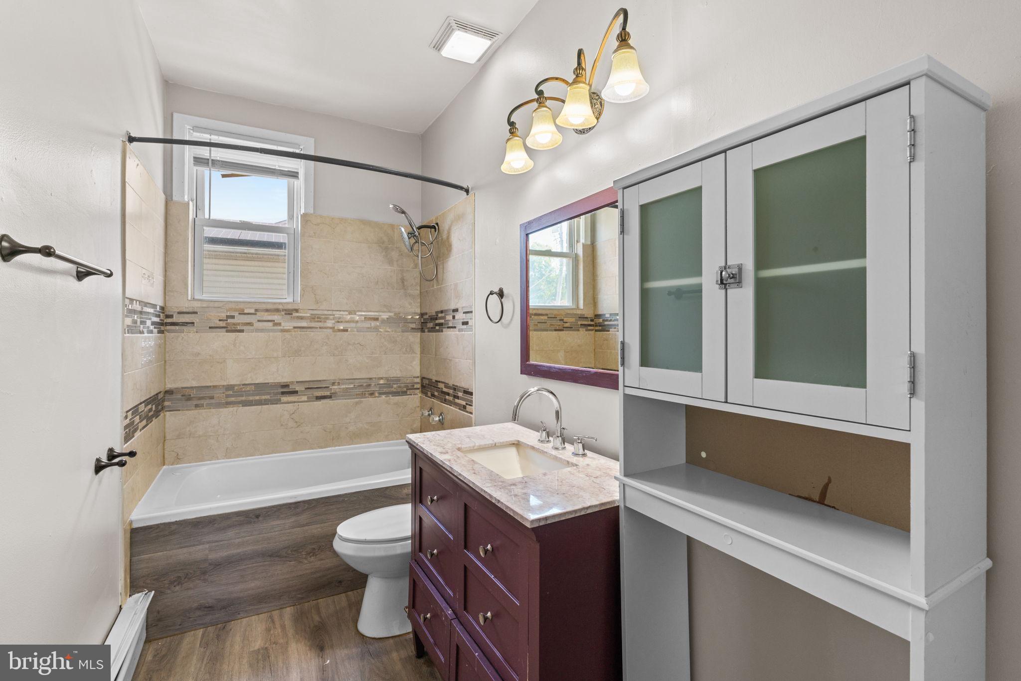 BROOKLYN - Residential