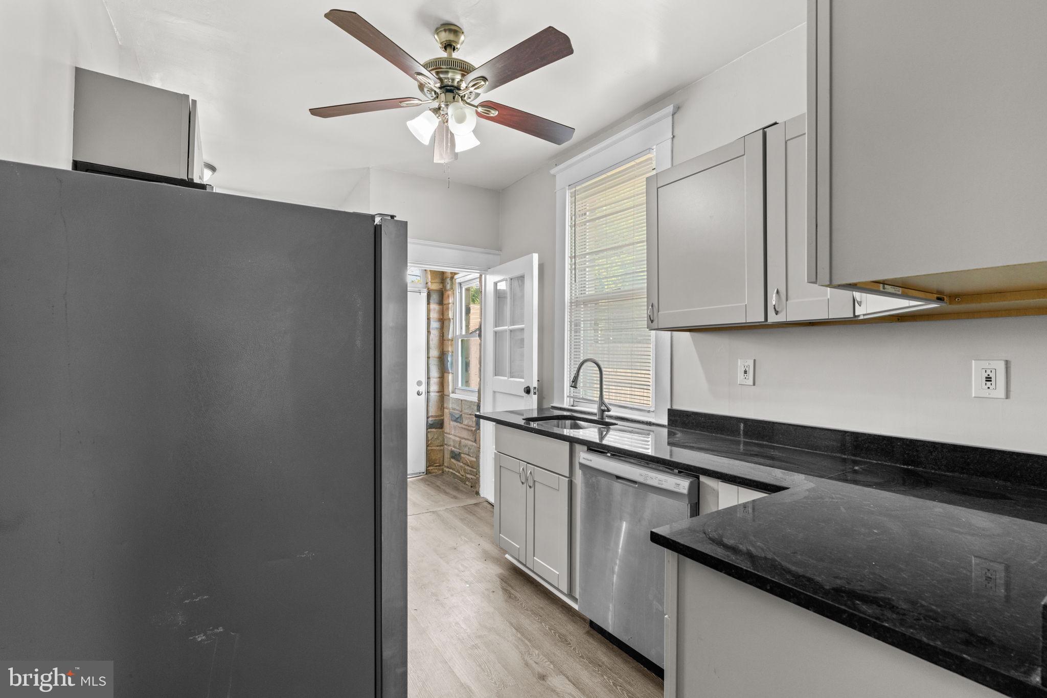BROOKLYN - Residential