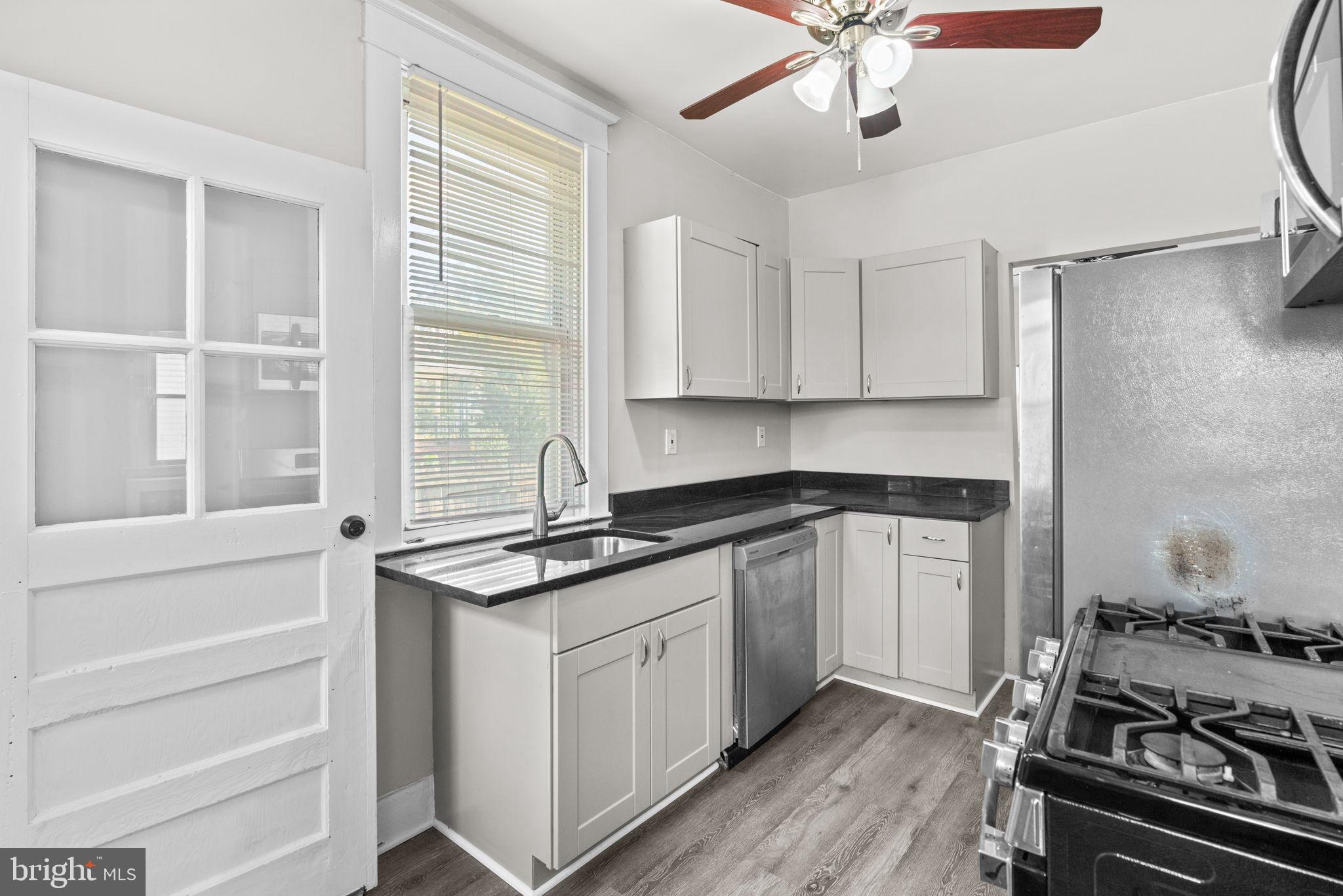 BROOKLYN - Residential