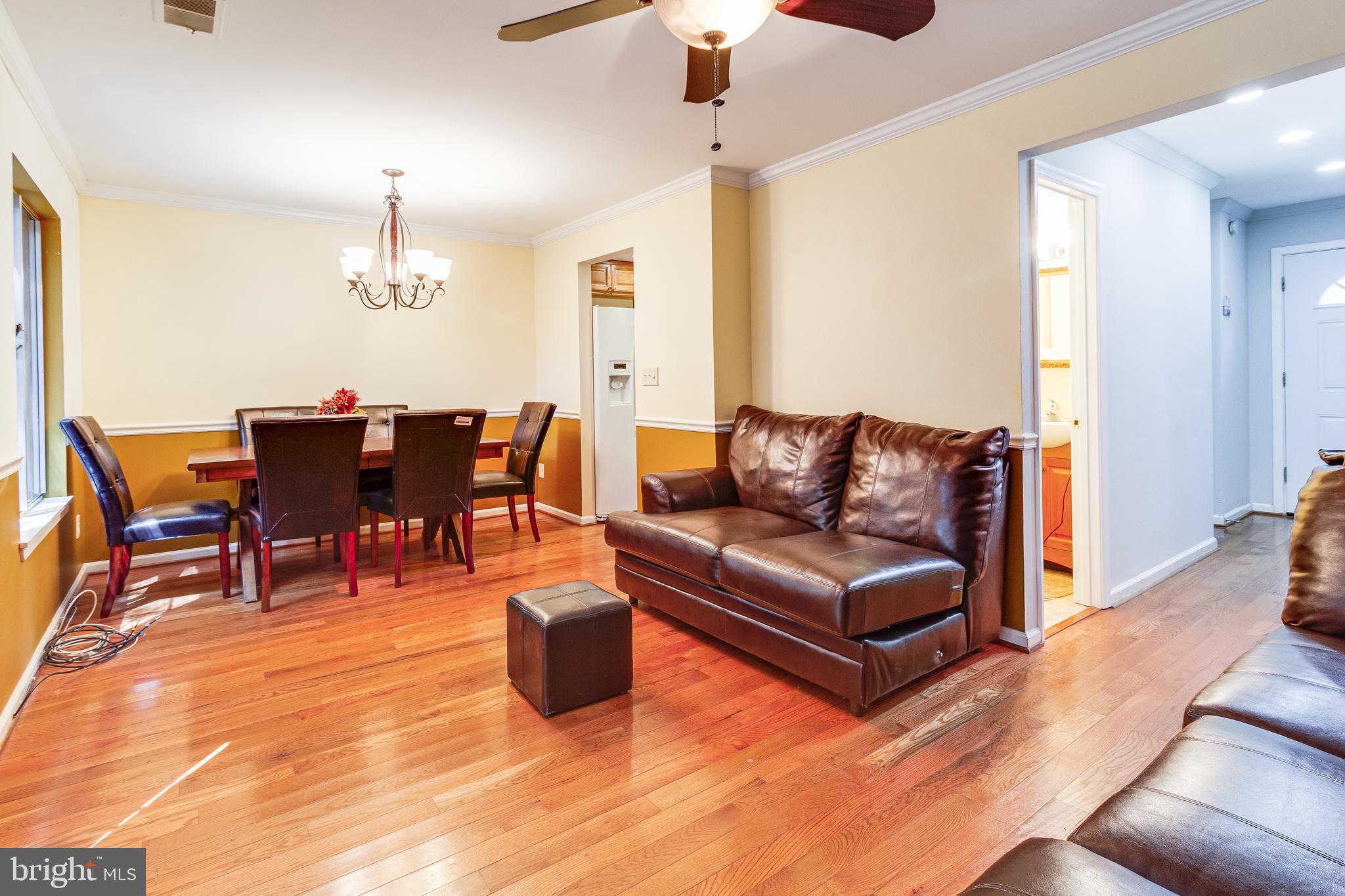 MARYLAND PLACE - Residential