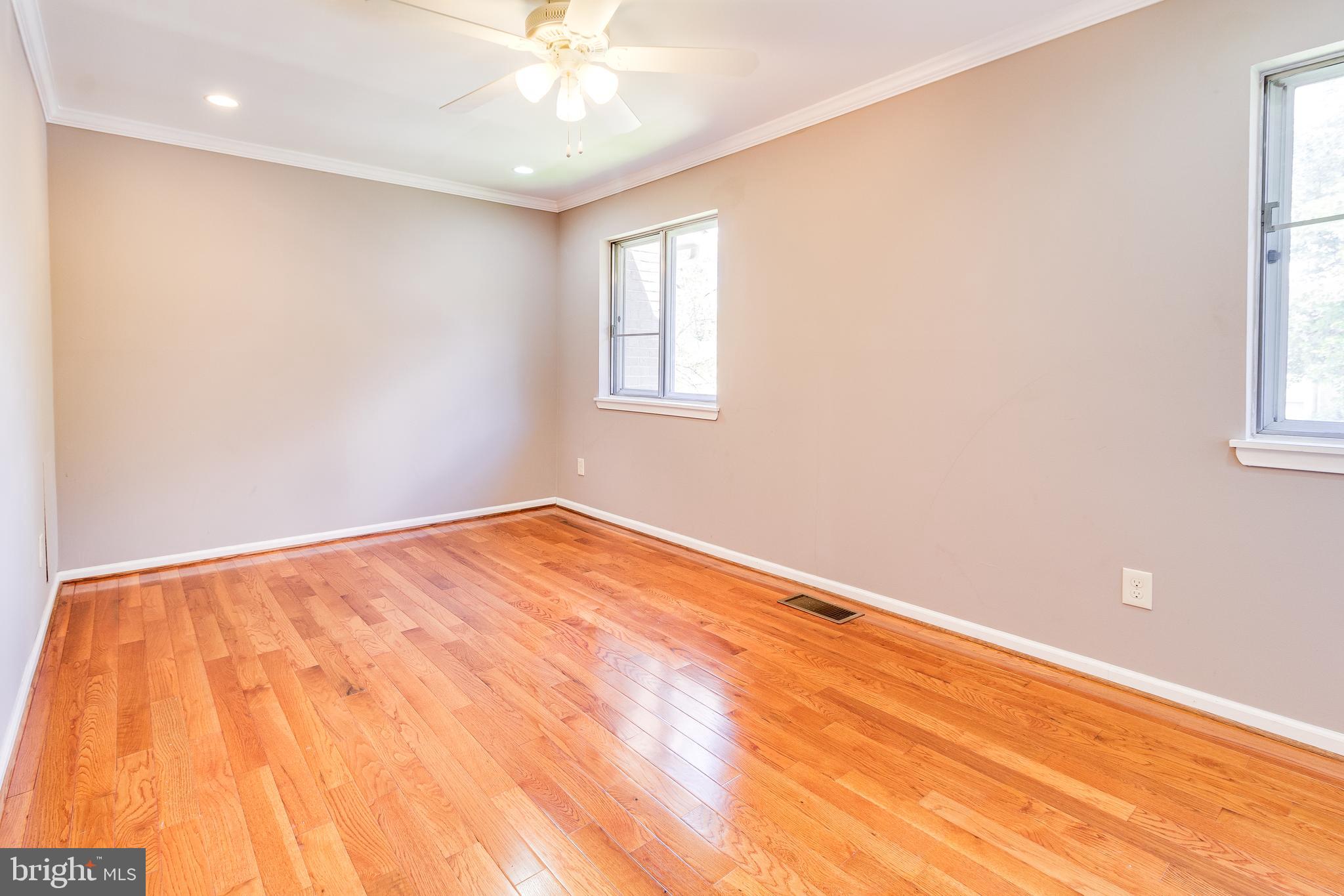 MARYLAND PLACE - Residential