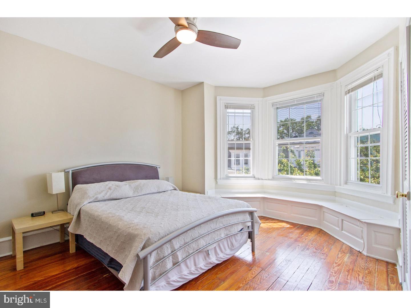 WALNUT HILL - Residential