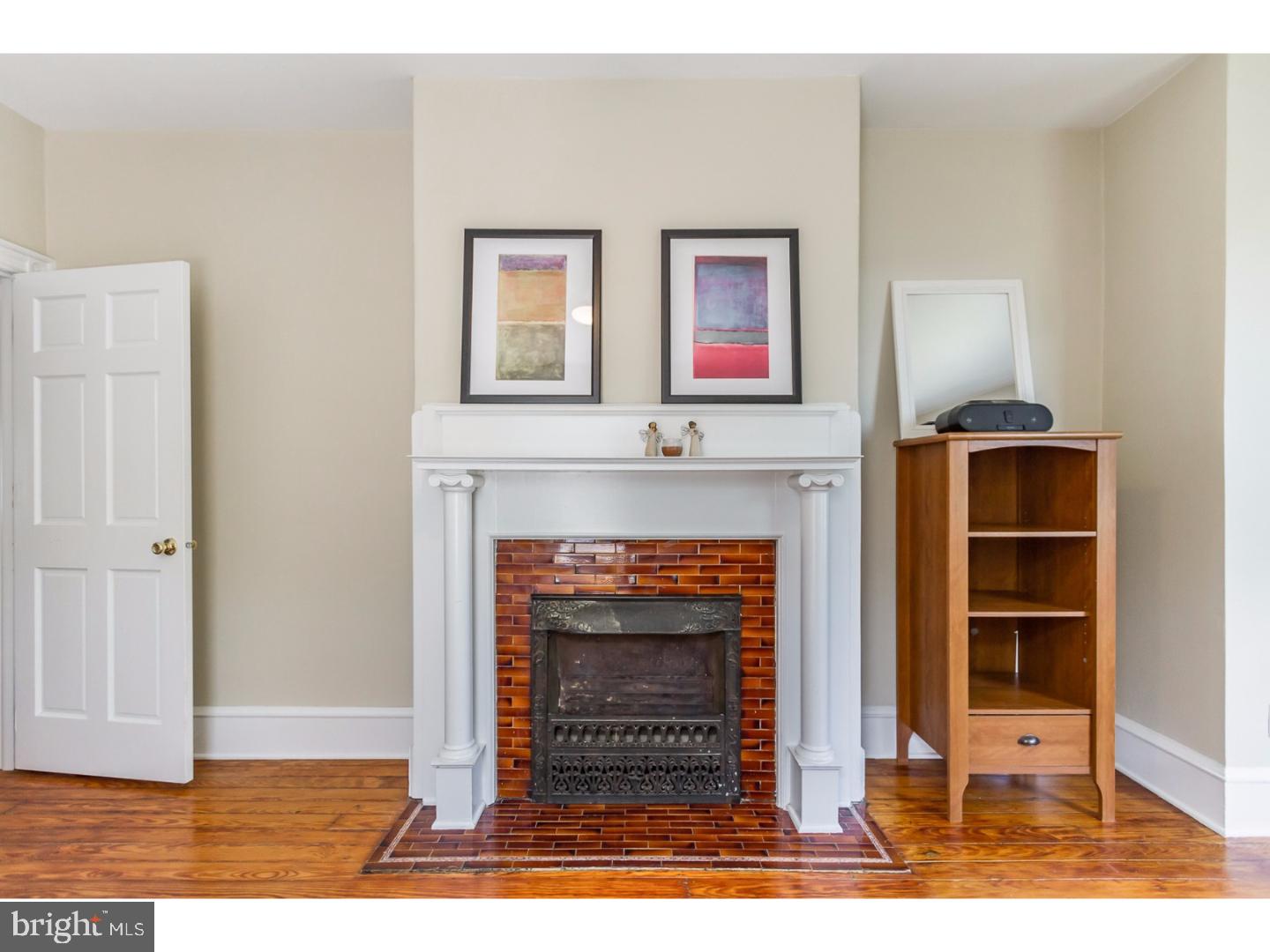 WALNUT HILL - Residential