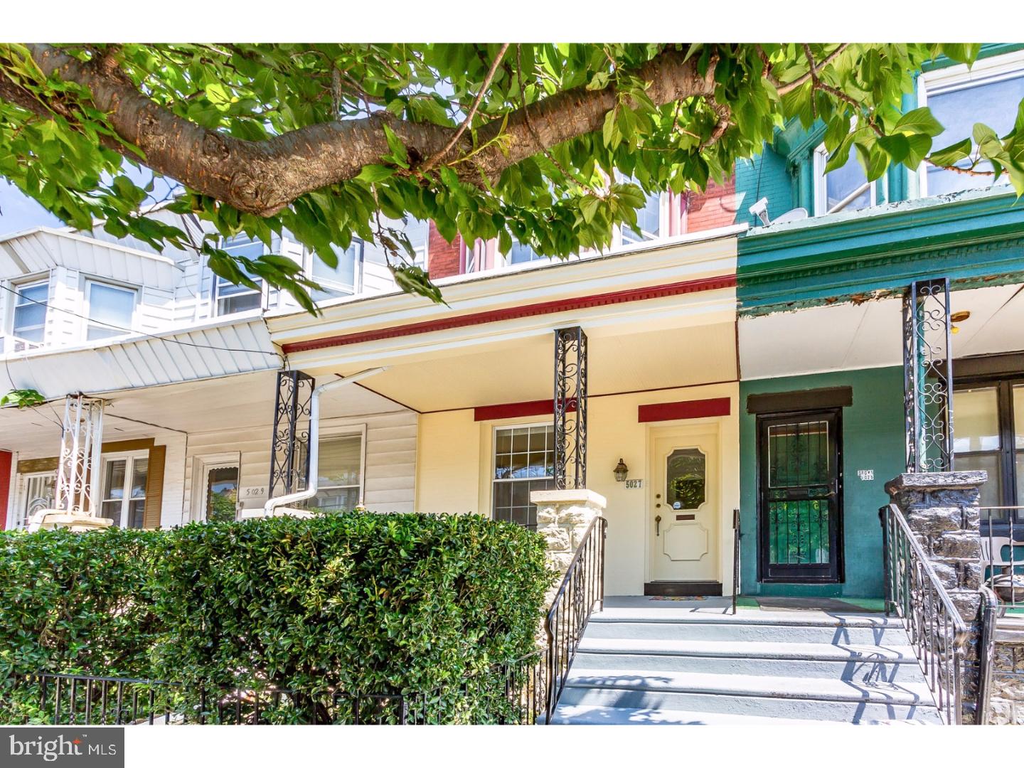 WALNUT HILL - Residential