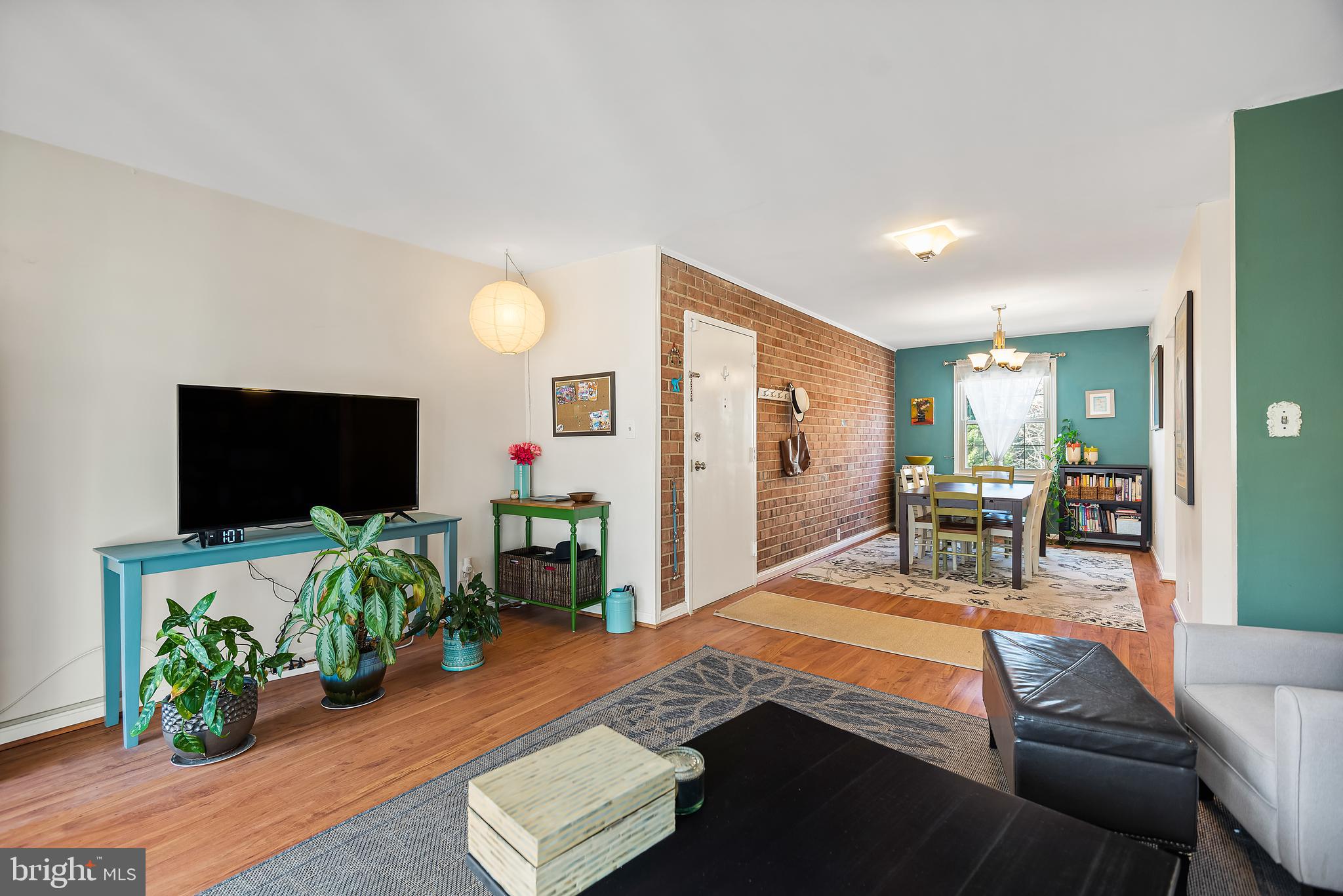 WESTCHESTER PARK - Residential