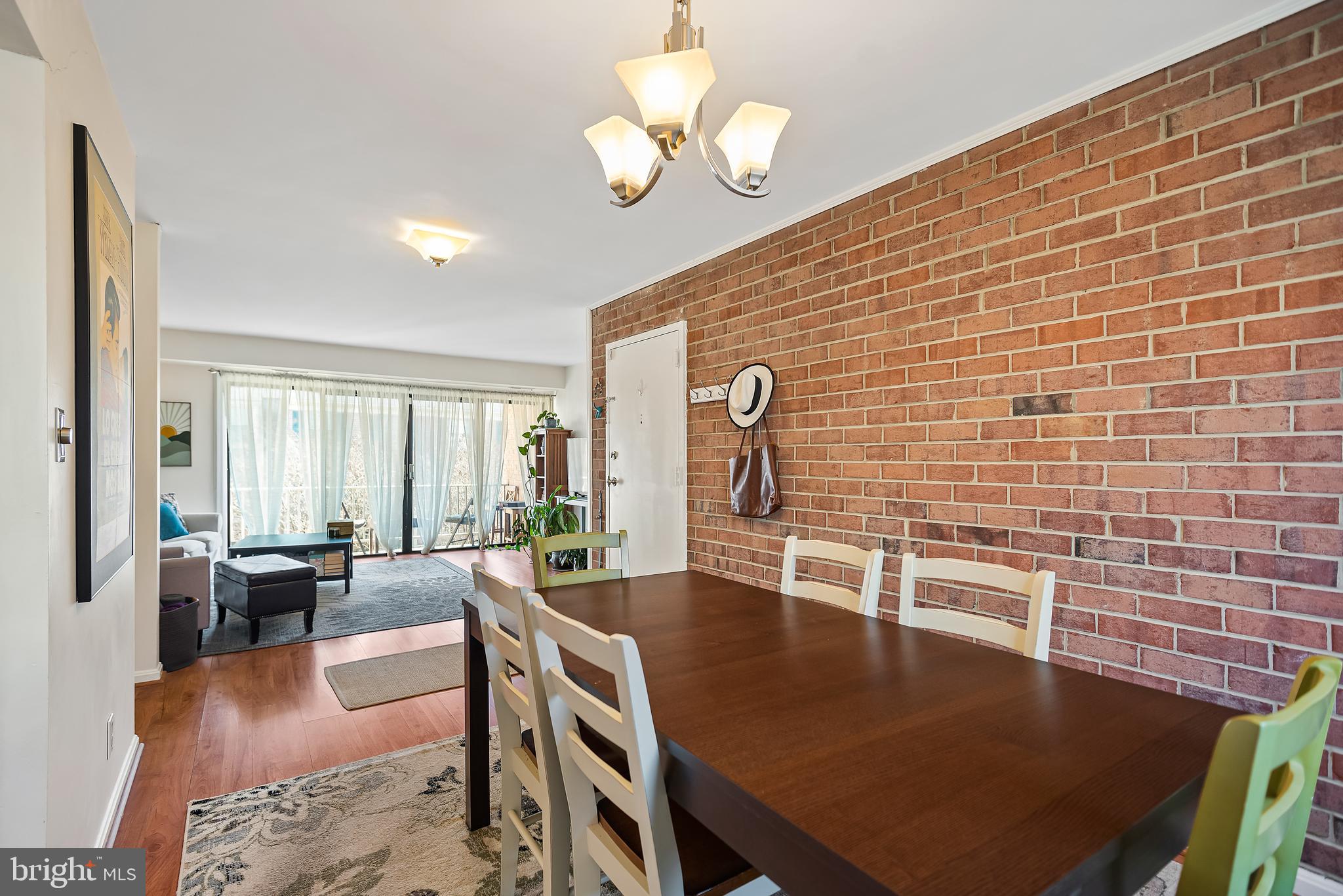 WESTCHESTER PARK - Residential