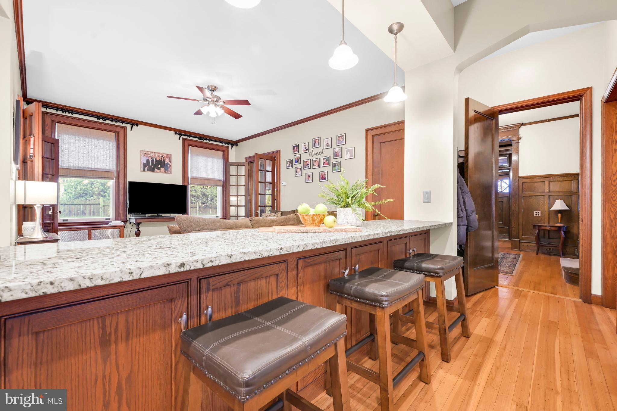 WEST END - Residential