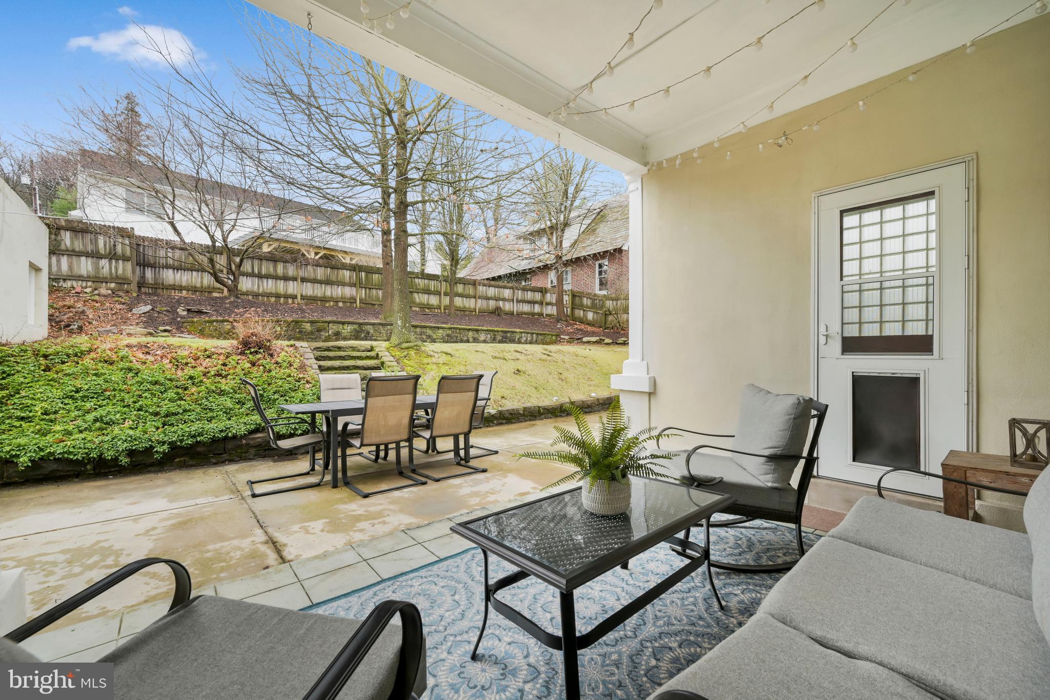 WEST END - Residential