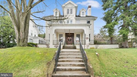 1811 MAHANTONGO STREET POTTSVILLE PA 17901