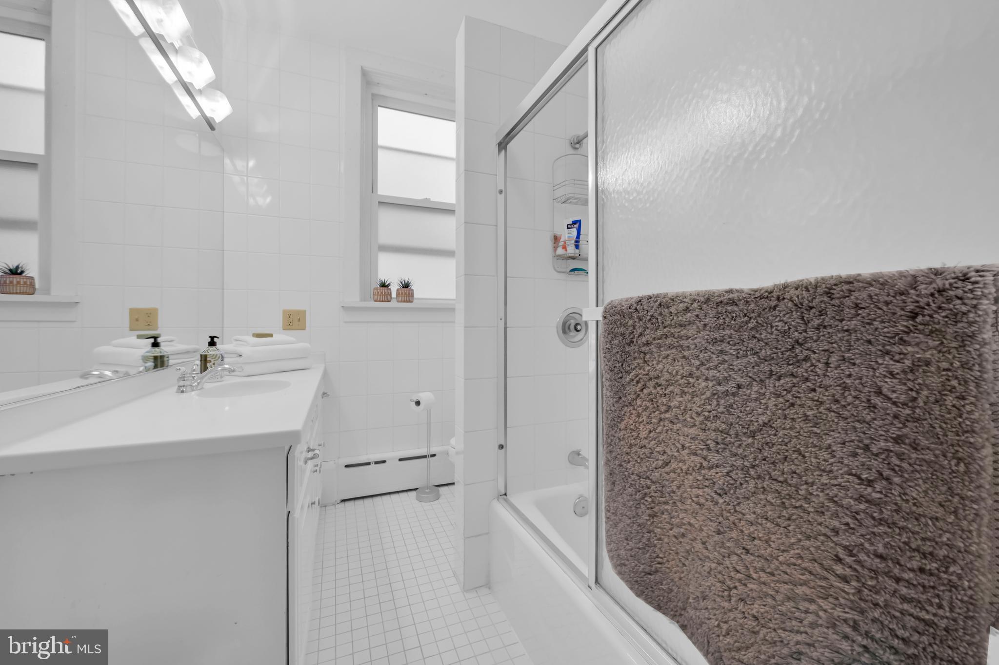 WEST END - Residential