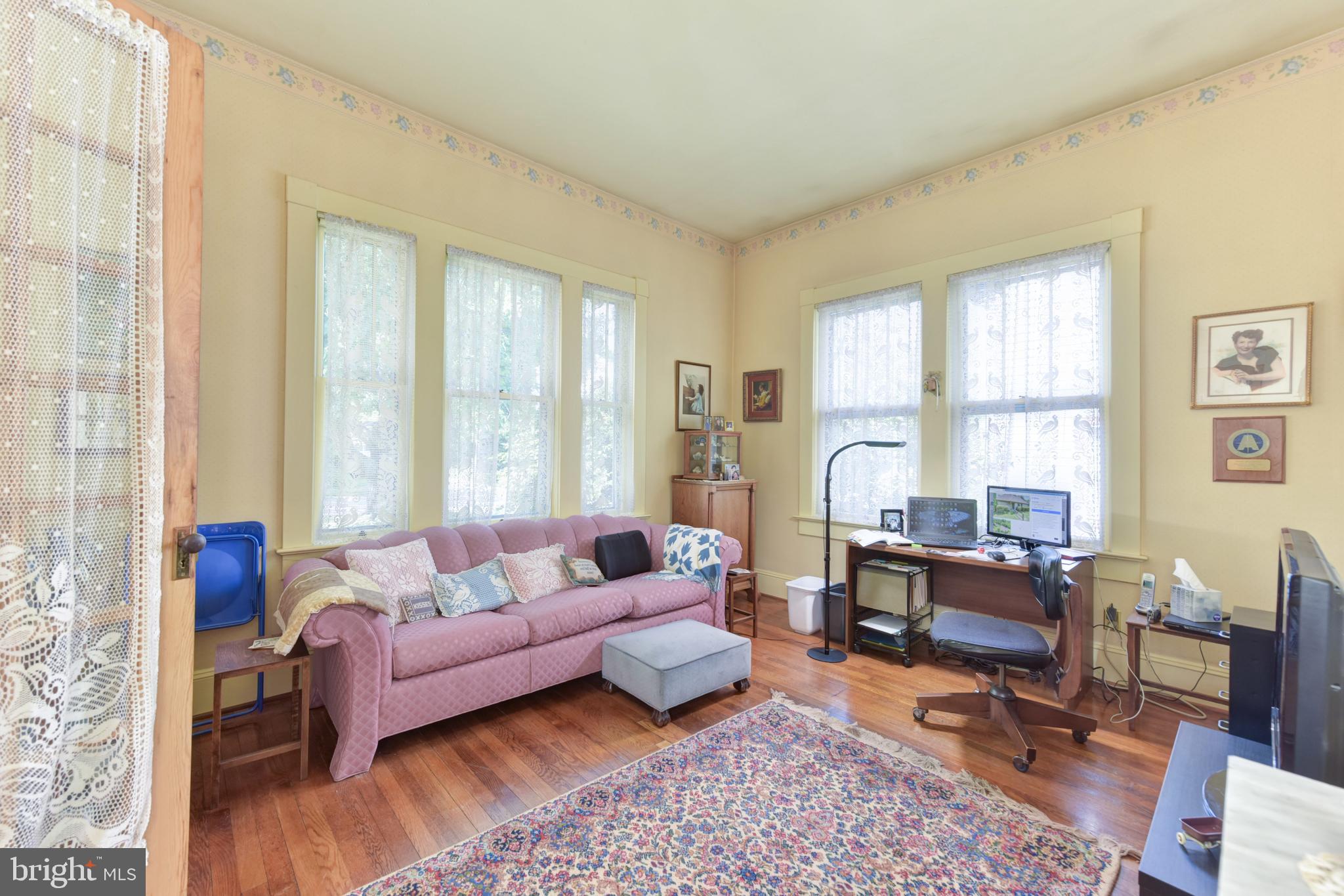 ROSEMONT - Residential