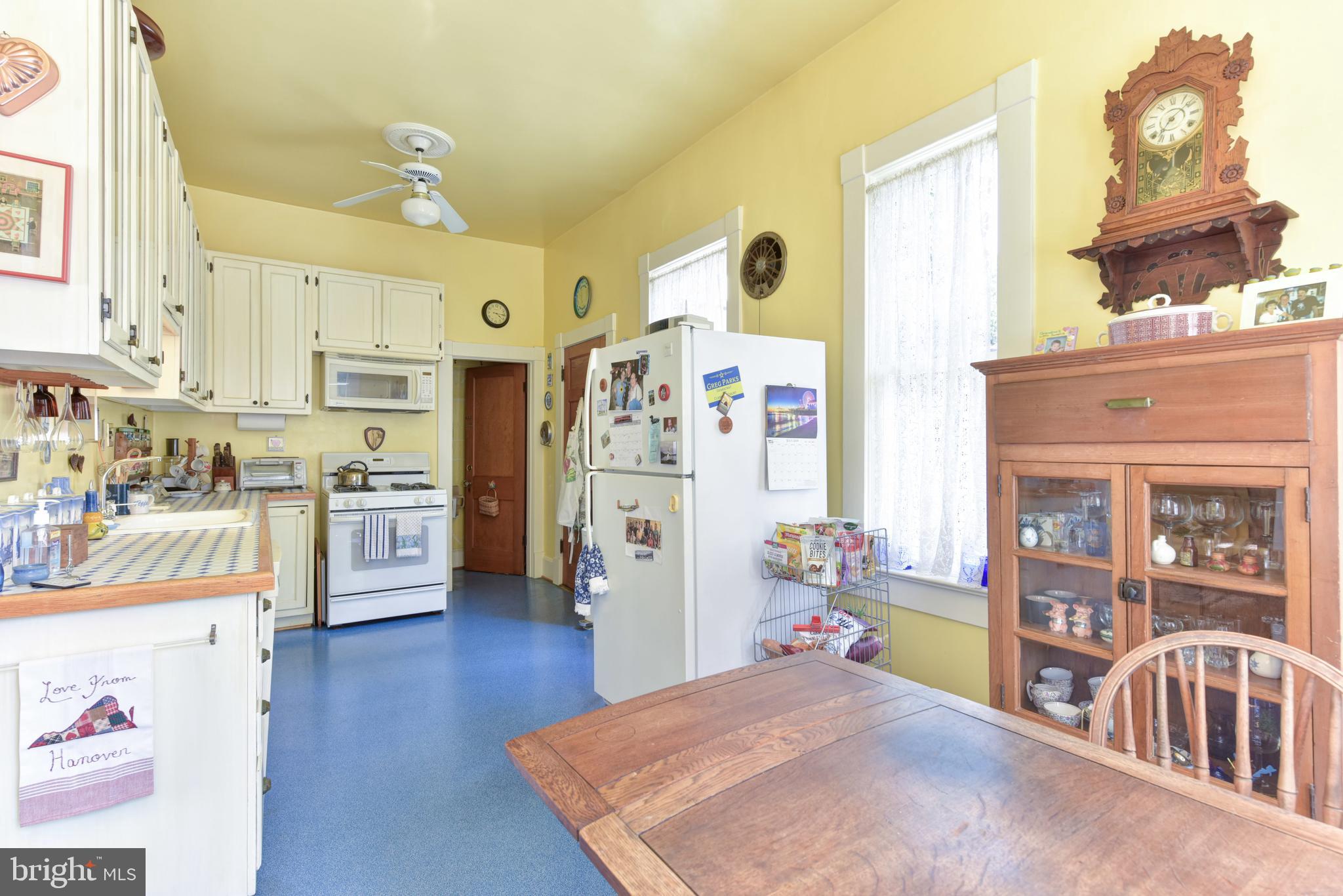 ROSEMONT - Residential