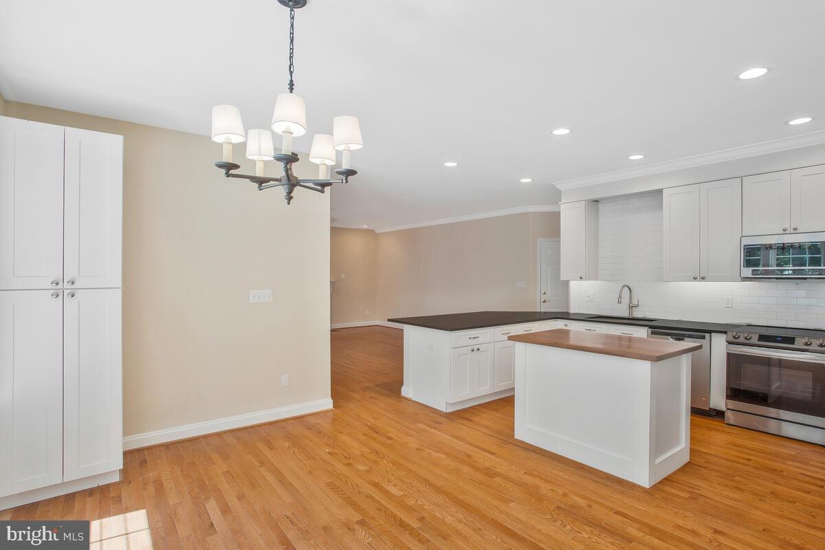 WALNUT CREEK - Residential