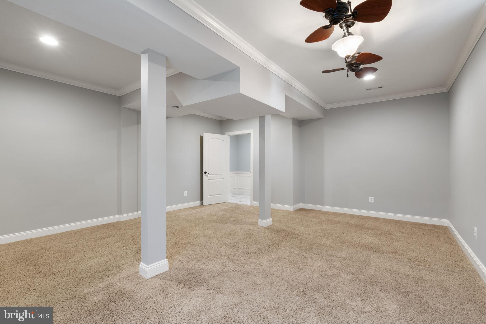 DOMINION VALLEY COUNTRY CLUB - Residential