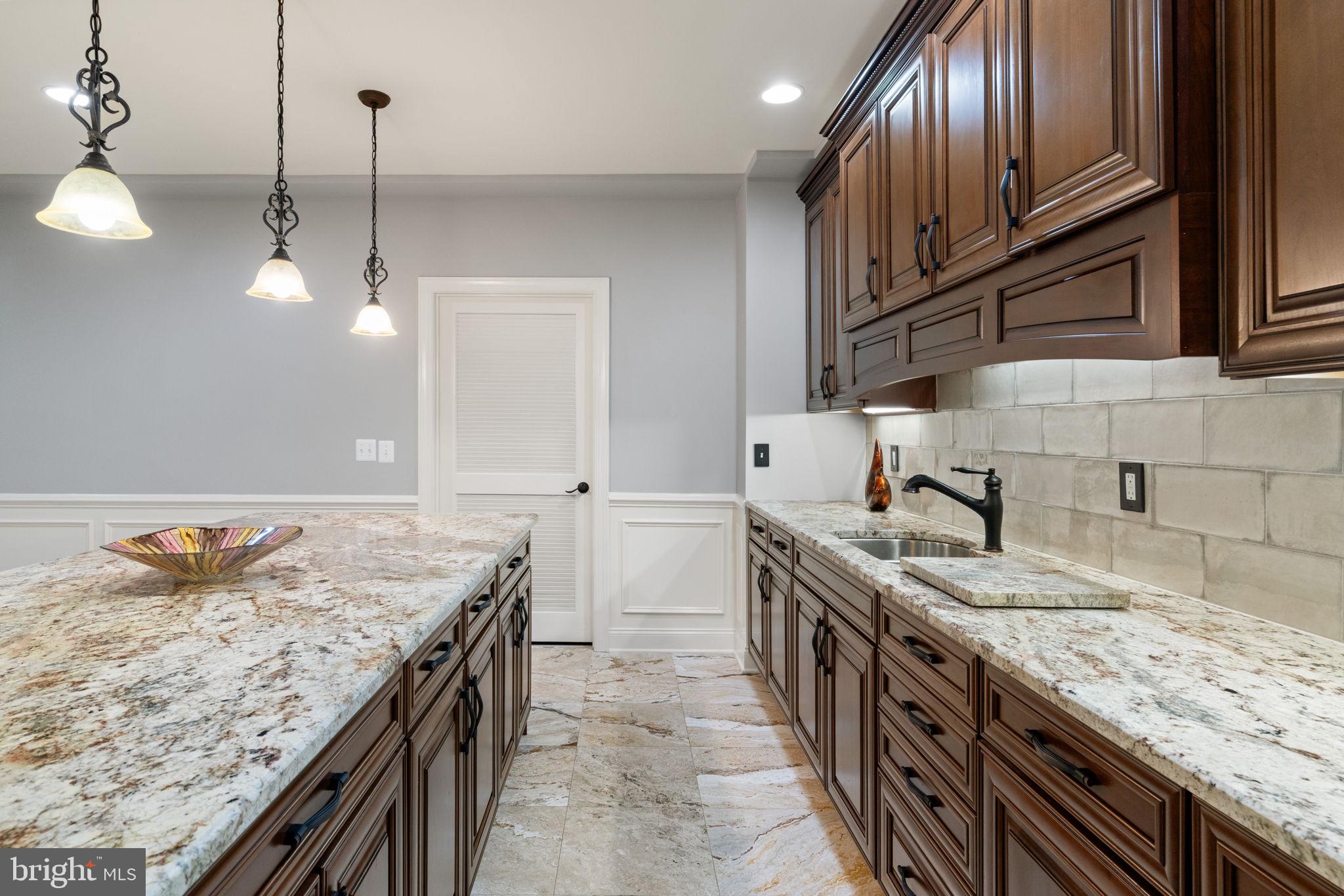 DOMINION VALLEY COUNTRY CLUB - Residential