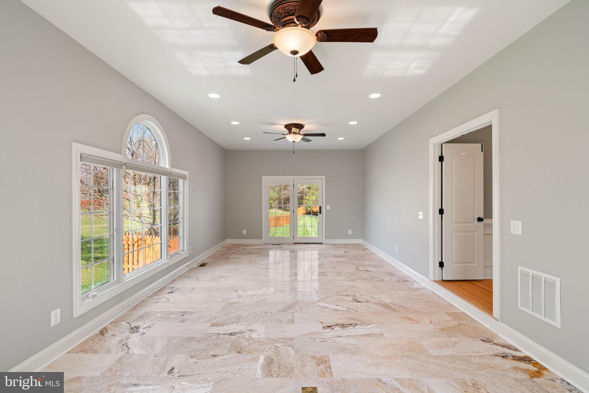 DOMINION VALLEY COUNTRY CLUB - Residential